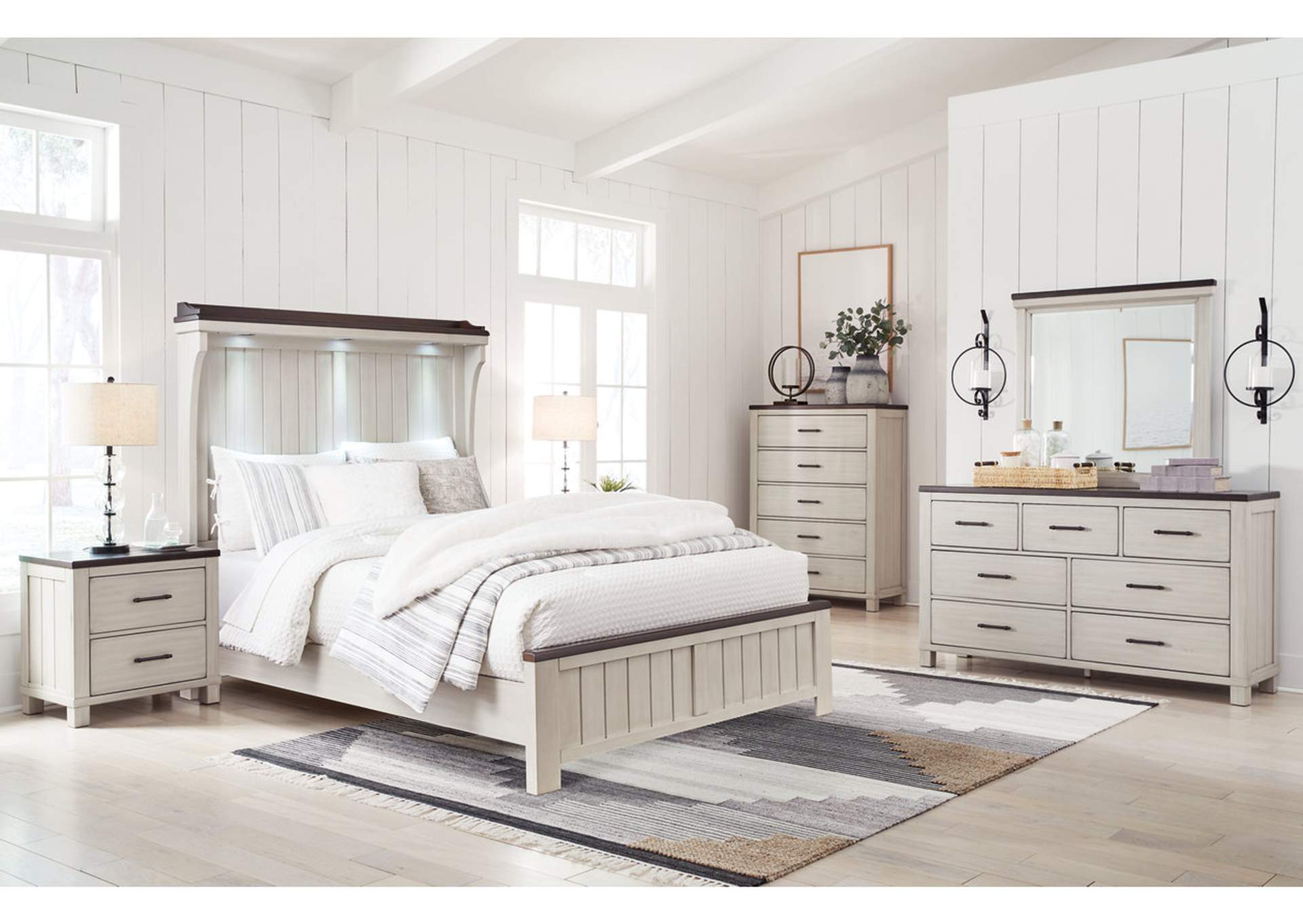 Darborn Queen Panel Bed,Signature Design By Ashley