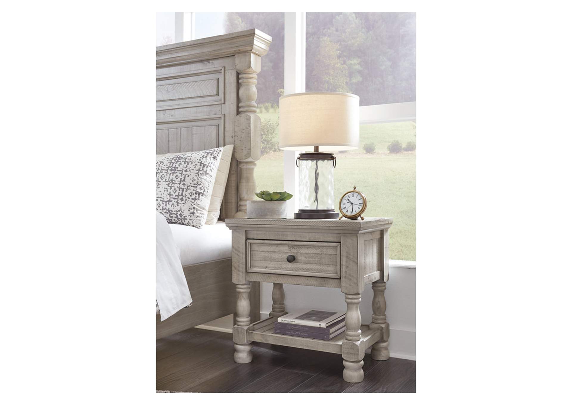 Harrastone King Panel Bed with Mirrored Dresser, Chest and Nightstand,Millennium