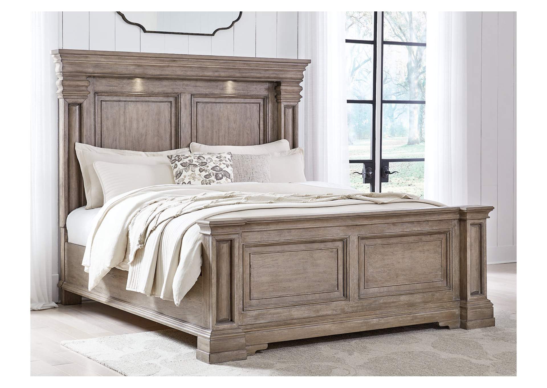 Blairhurst King Panel Bed,Signature Design By Ashley