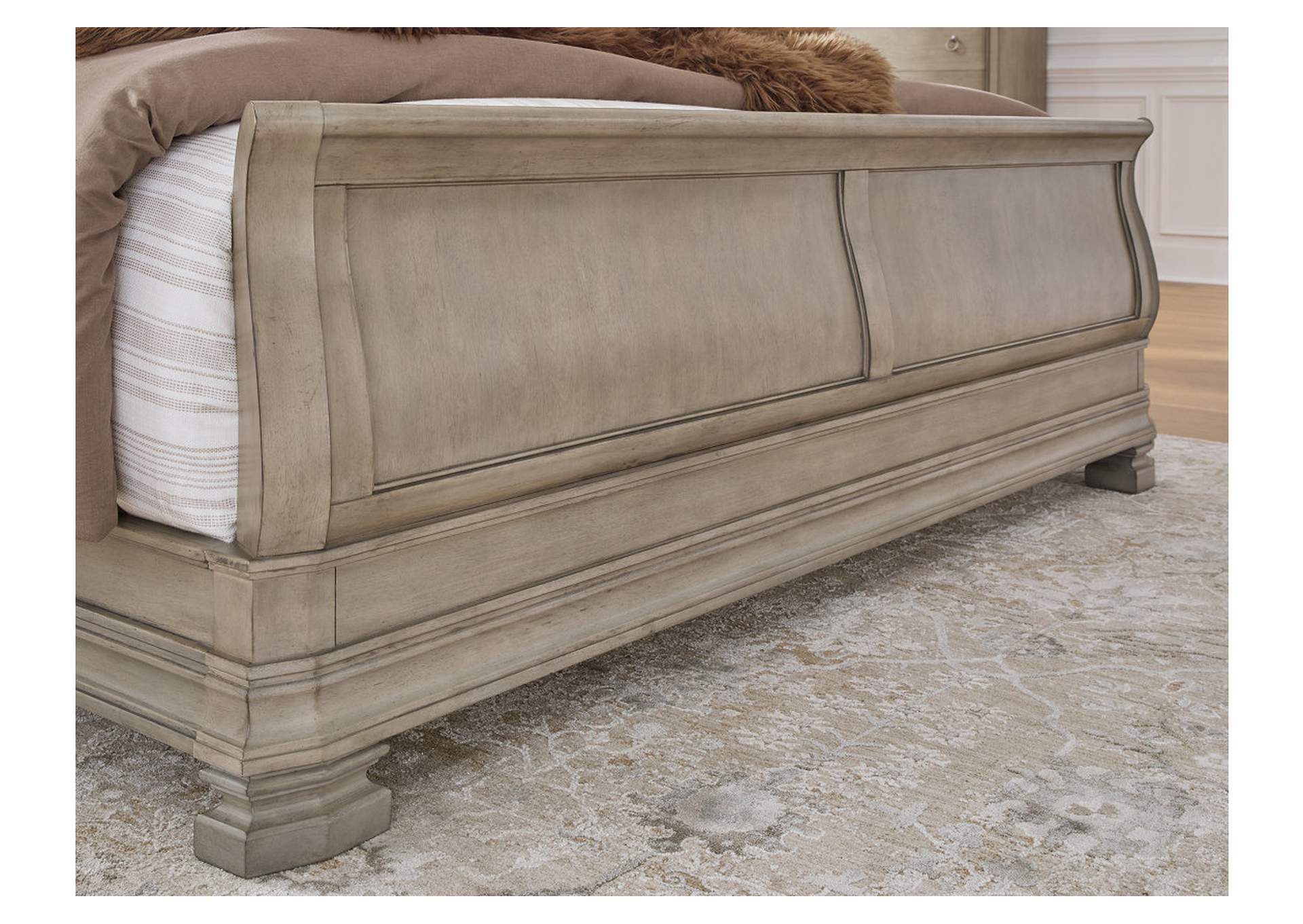 Lexorne King Sleigh Bed with Mirrored Dresser and Chest,Signature Design By Ashley