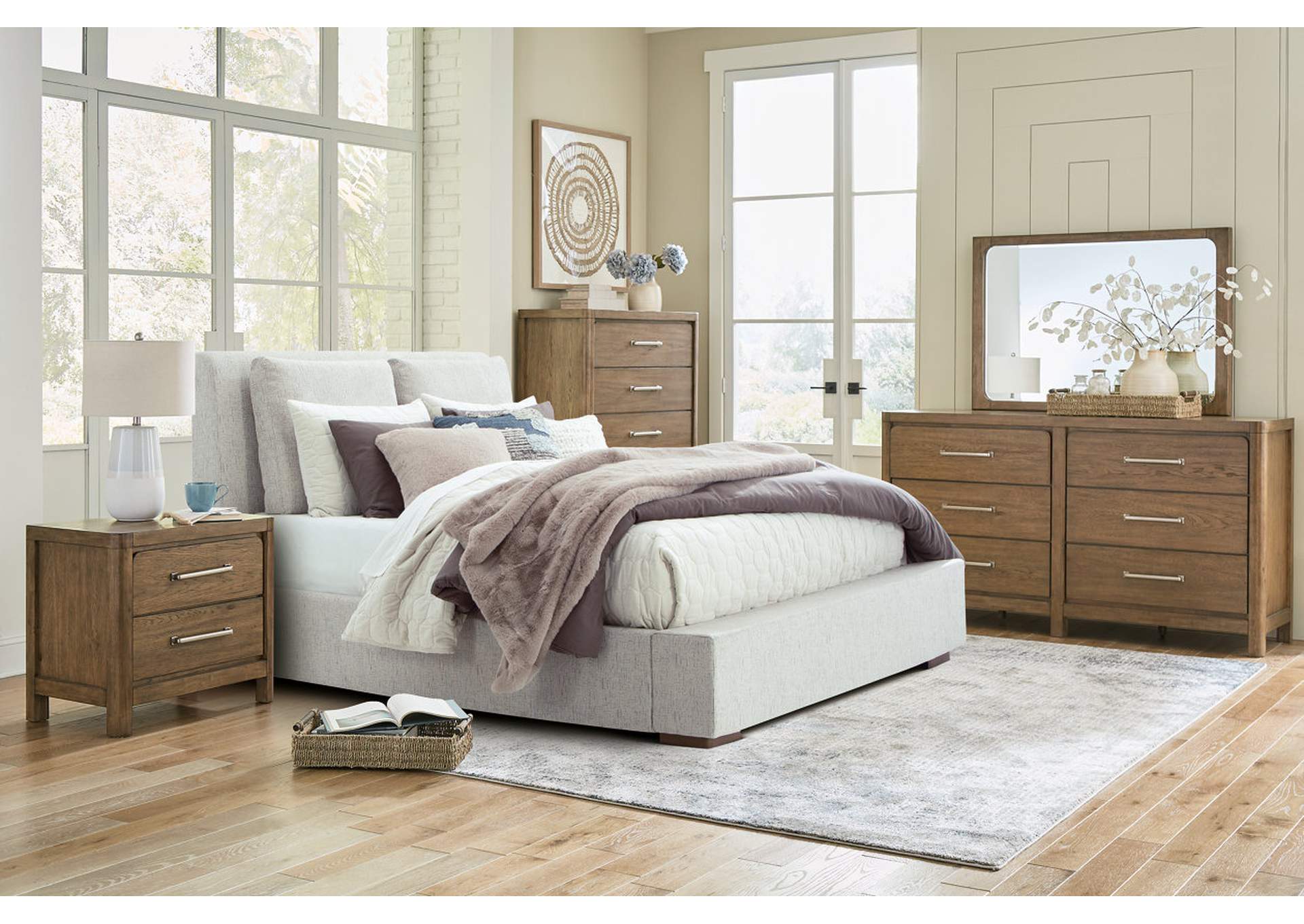 Cabalynn Queen Upholstered Bed,Signature Design By Ashley