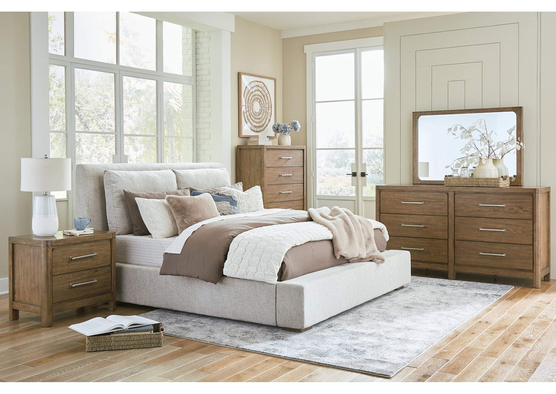 Cabalynn King Upholstered Bed,Signature Design By Ashley