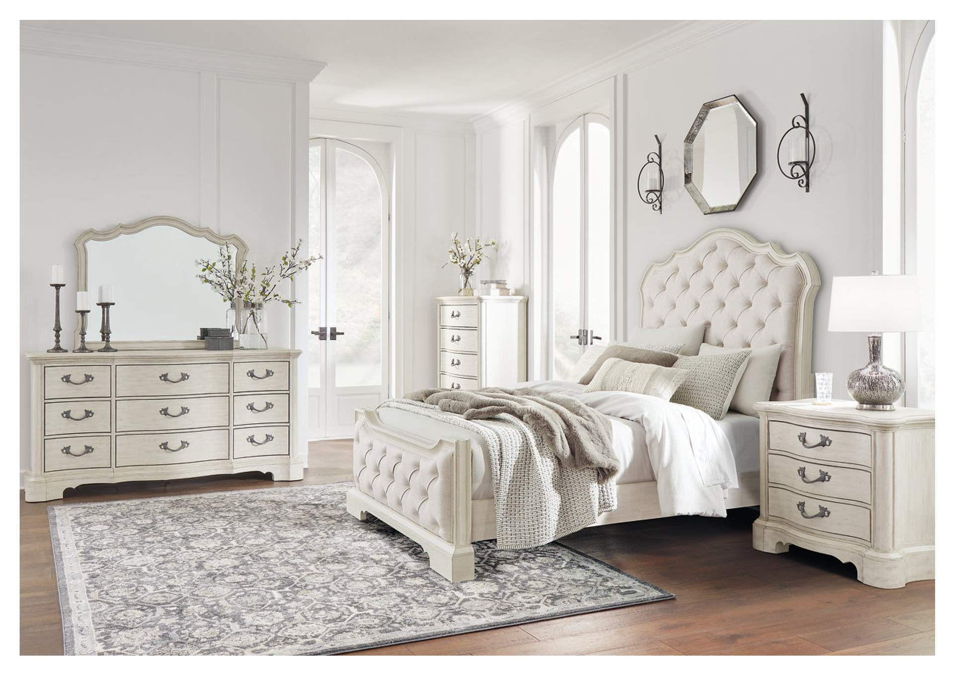 Arlendyne Queen Upholstered Bed,Signature Design By Ashley