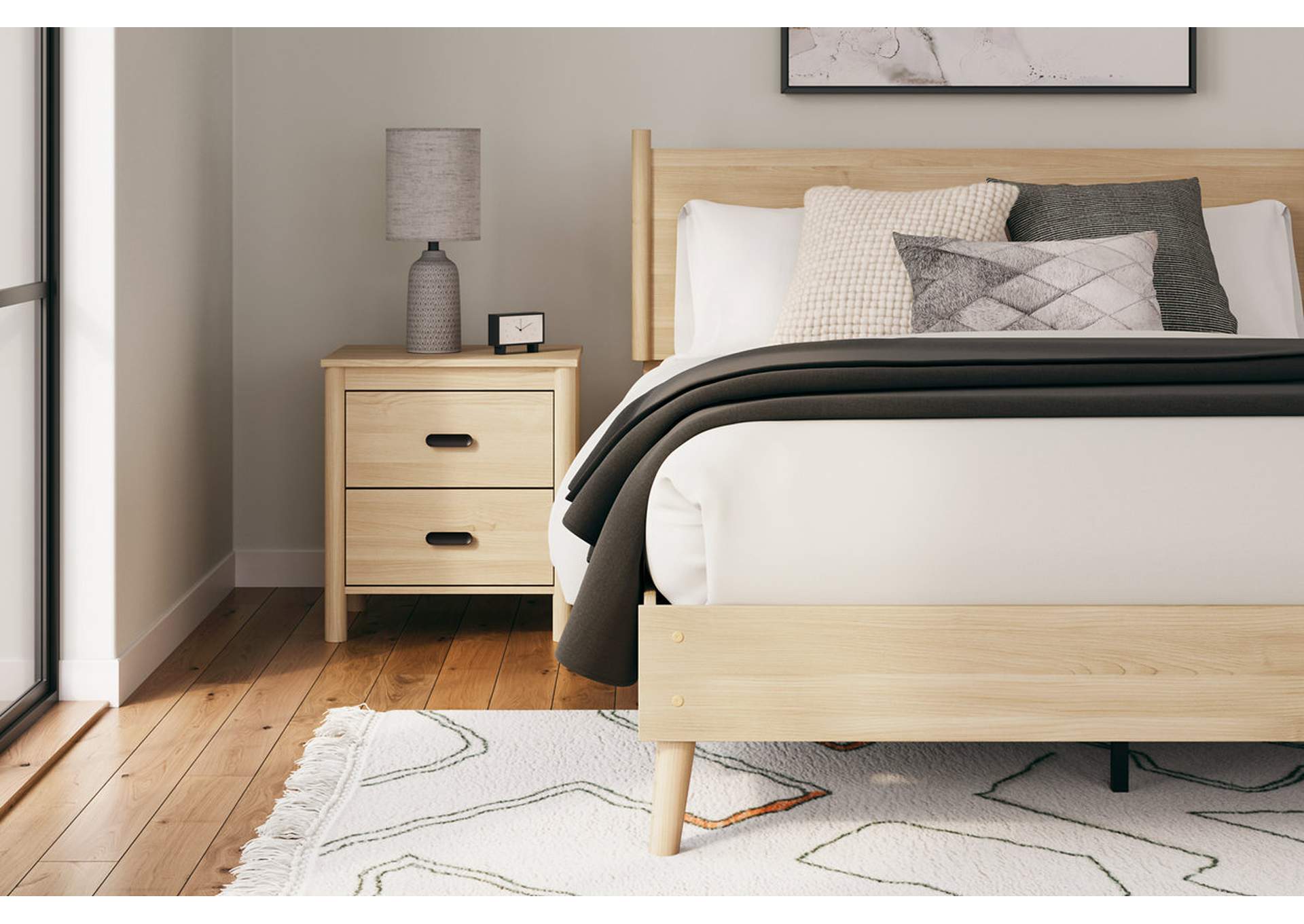 Cabinella Queen Platform Panel Bed,Signature Design By Ashley