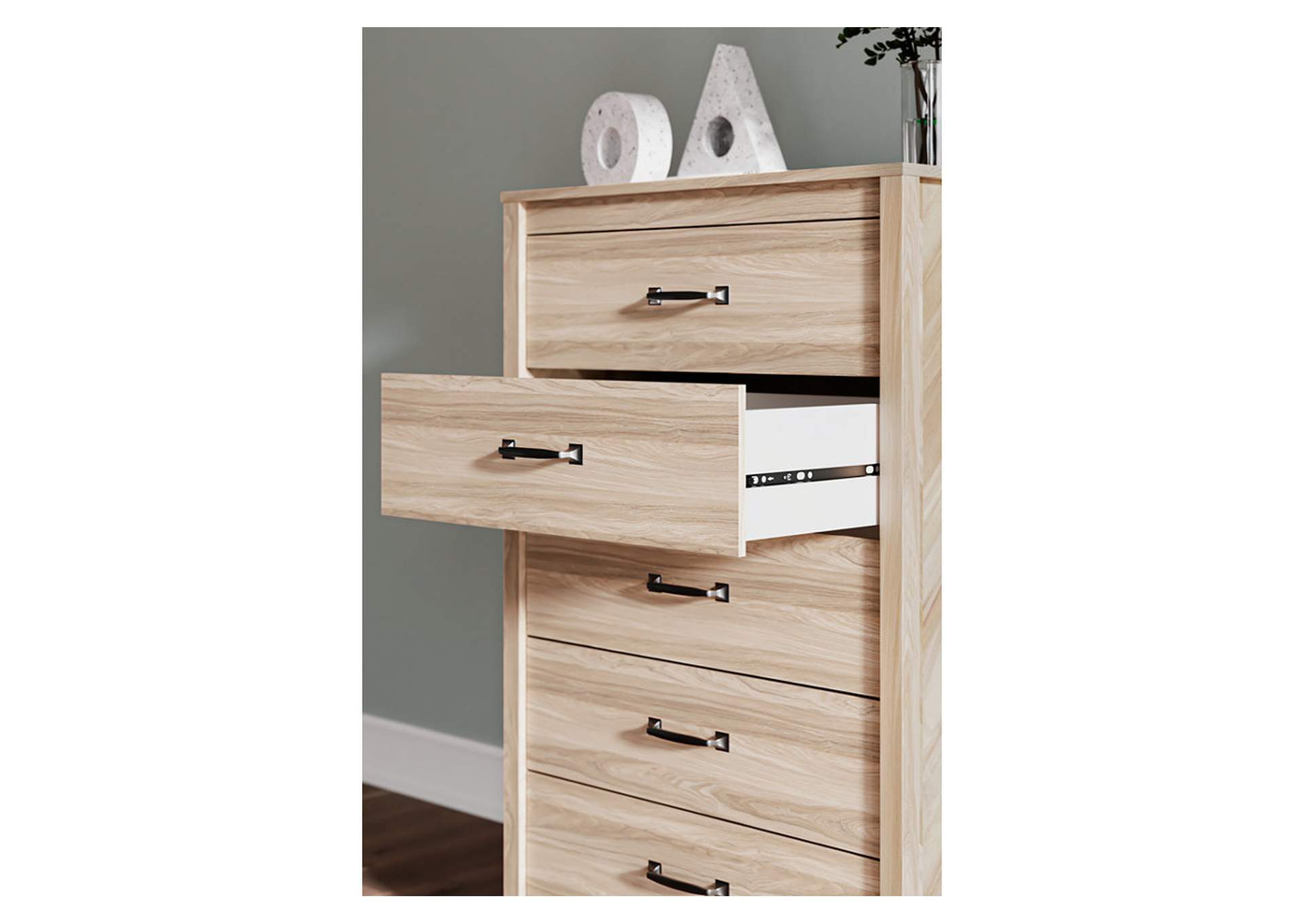 Battelle Chest of Drawers,Signature Design By Ashley