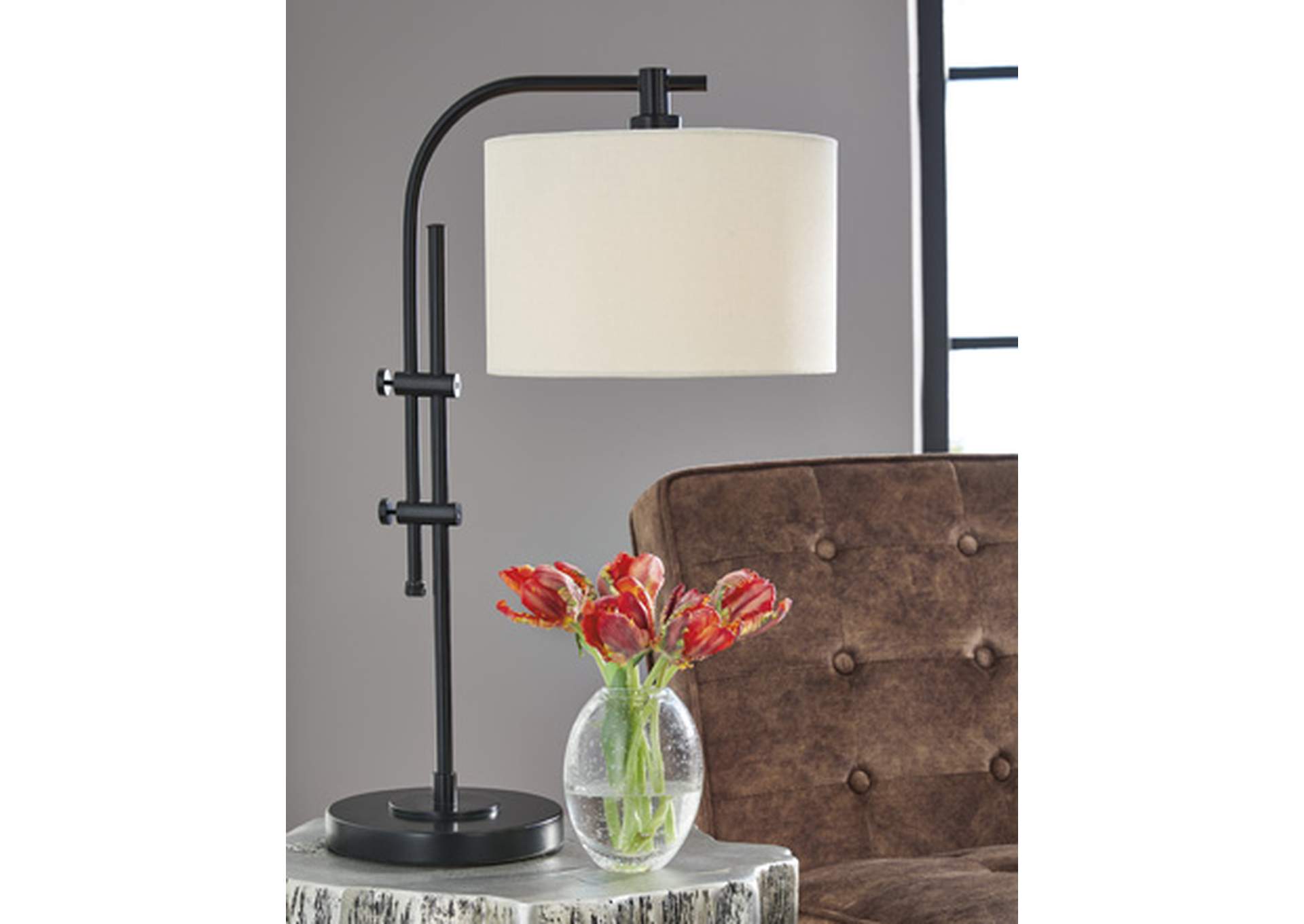 Baronvale Accent Lamp,Signature Design By Ashley