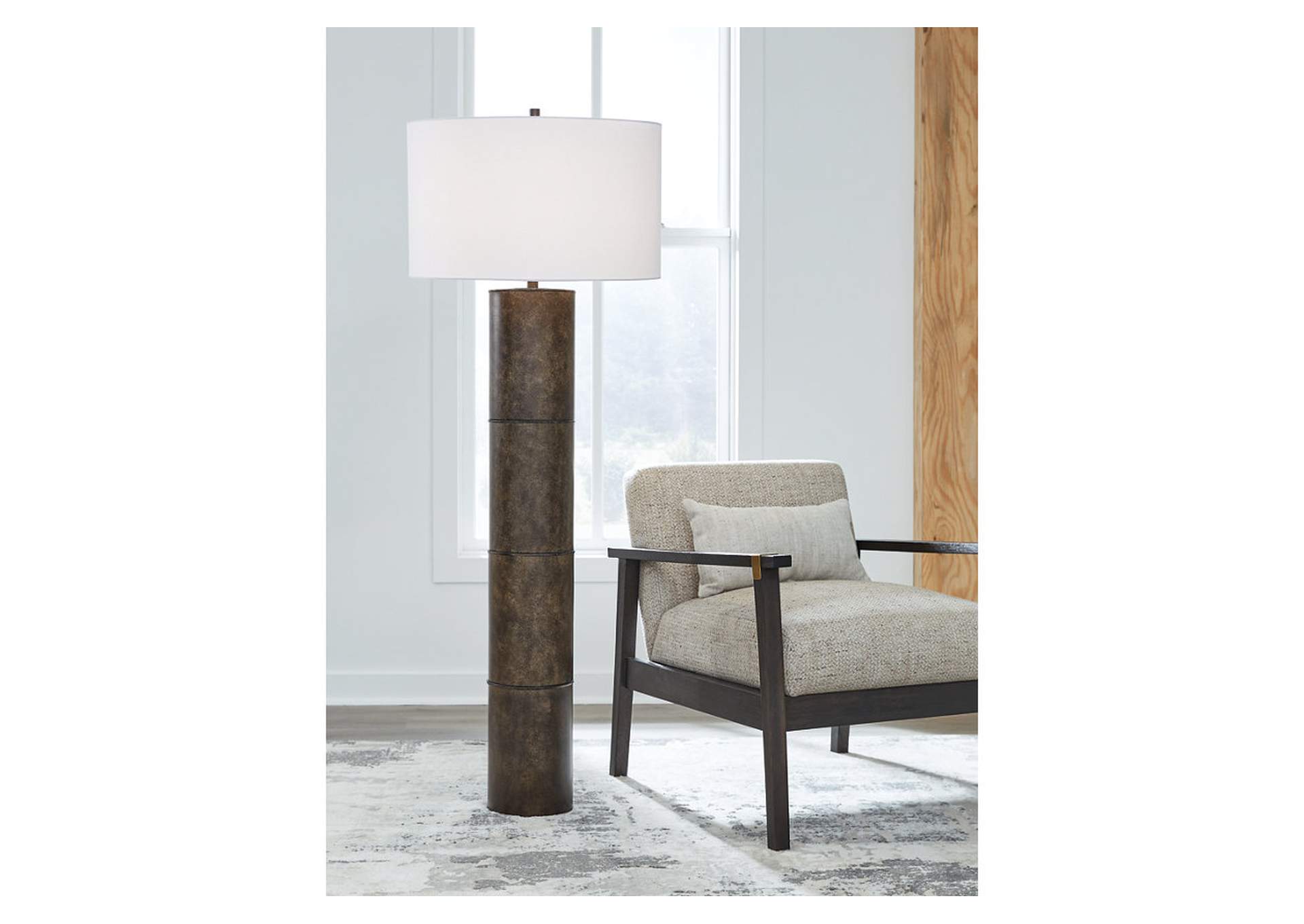 Jebson Floor Lamp,Signature Design By Ashley