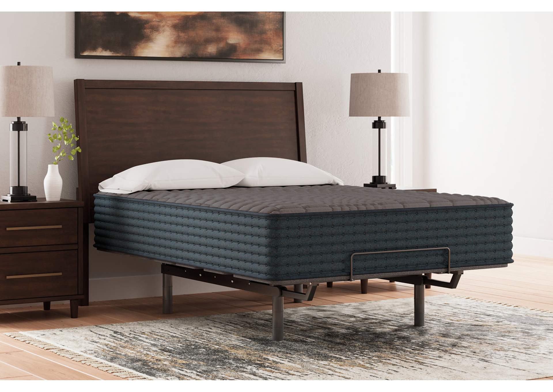 Gray 1200 Hybrid Queen Mattress,Sierra Sleep by Ashley