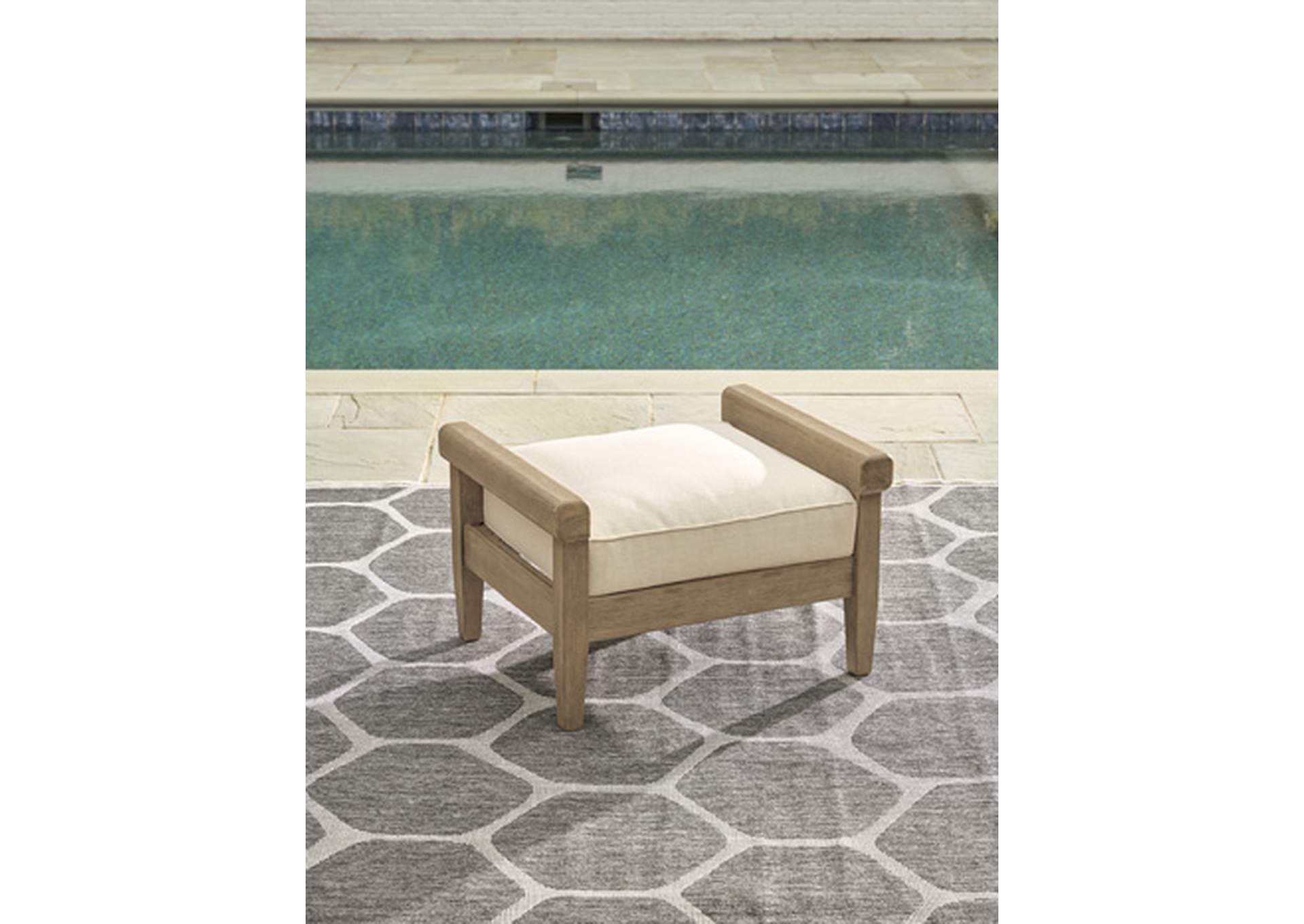 Gerianne Ottoman with Cushion,Outdoor By Ashley
