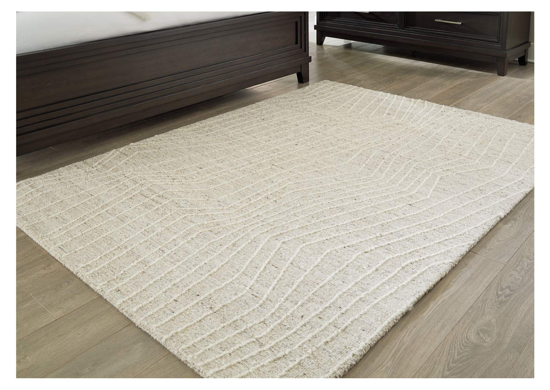 Varahill 5' x 7' Rug,Signature Design By Ashley