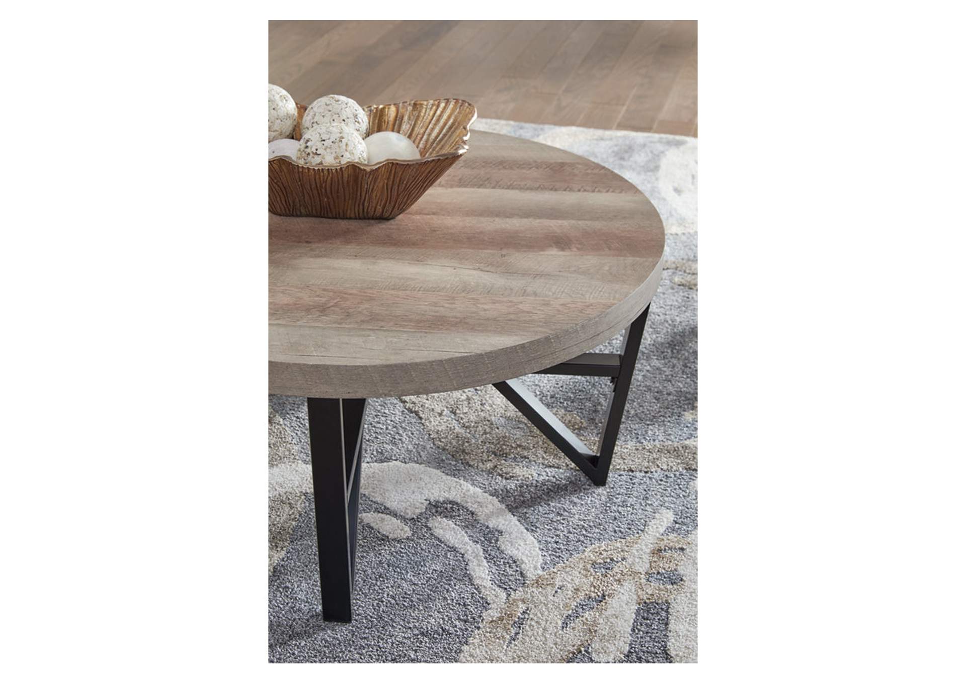 Deanlee Table (Set of 3),Signature Design By Ashley