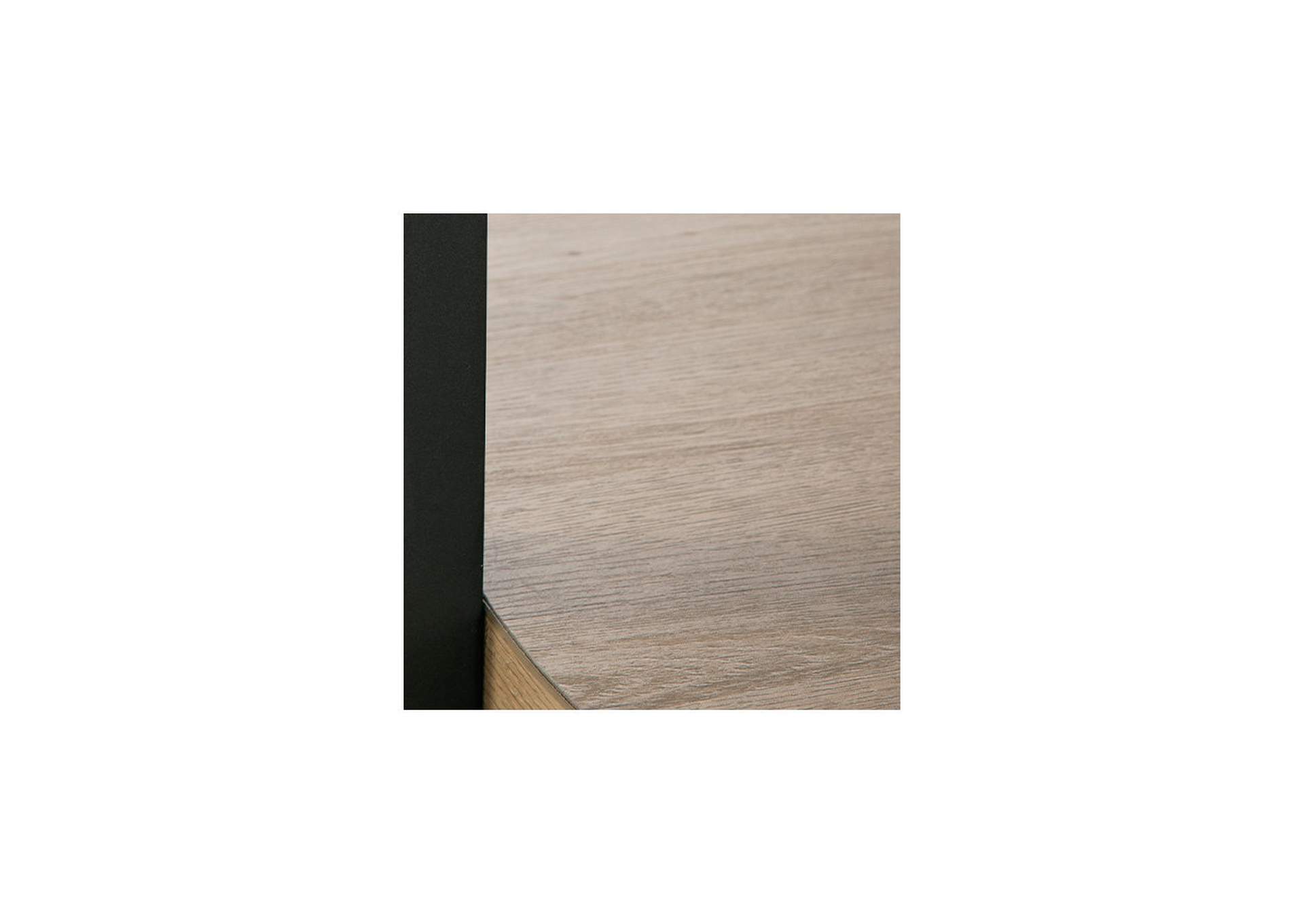Darthurst Table (Set of 3),Signature Design By Ashley