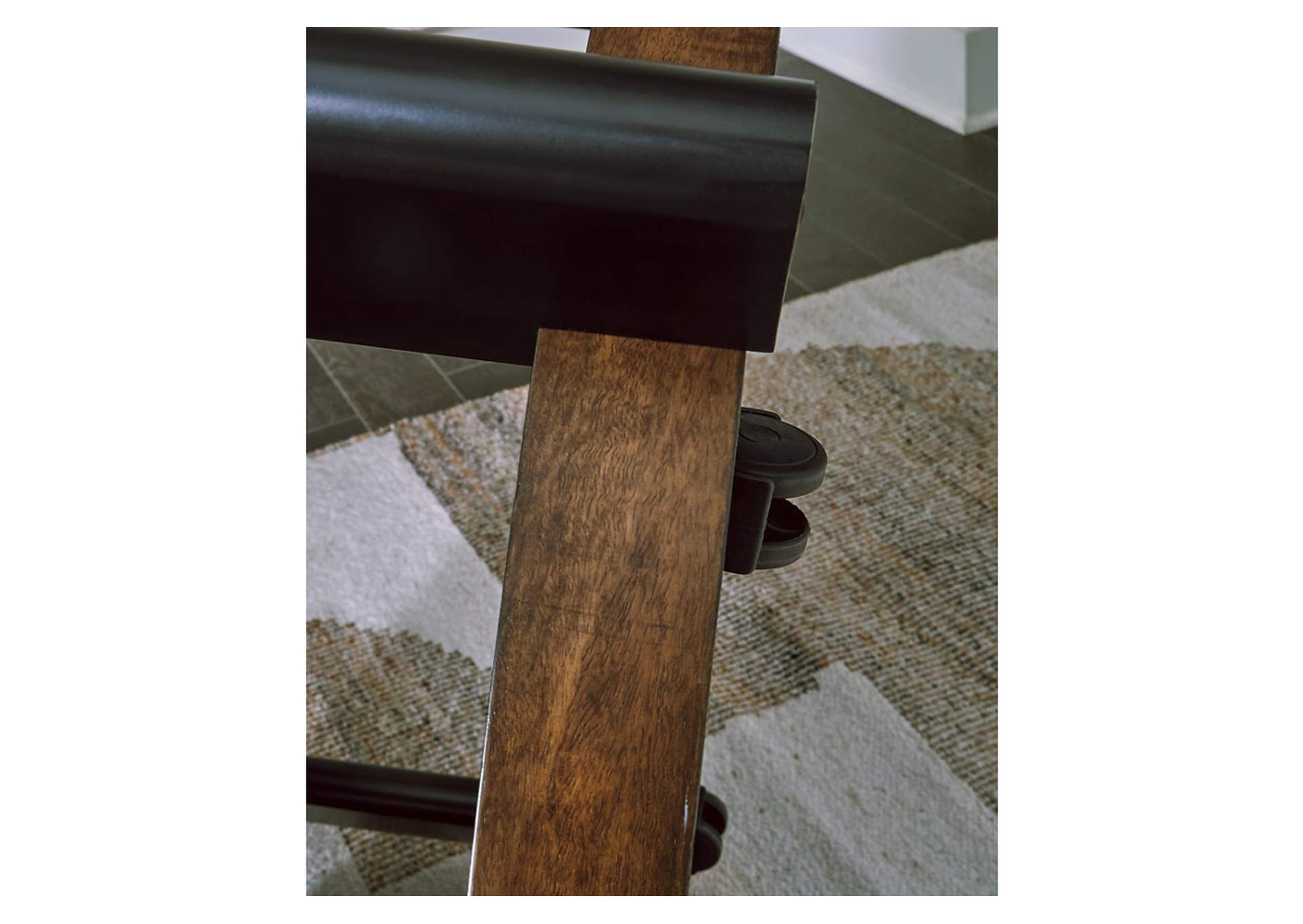 Kraeburn Coffee Table,Signature Design By Ashley