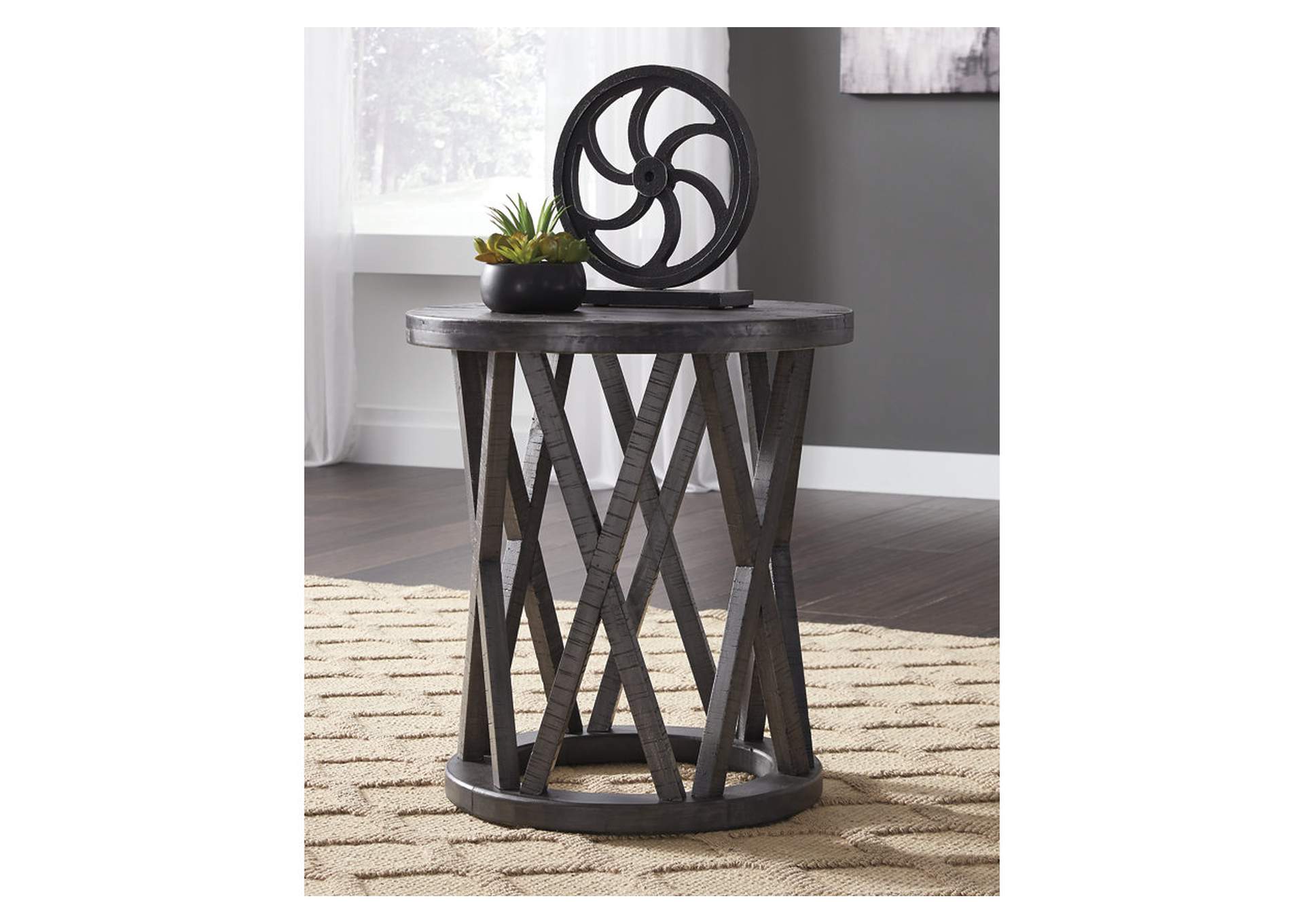 Sharzane End Table,Signature Design By Ashley