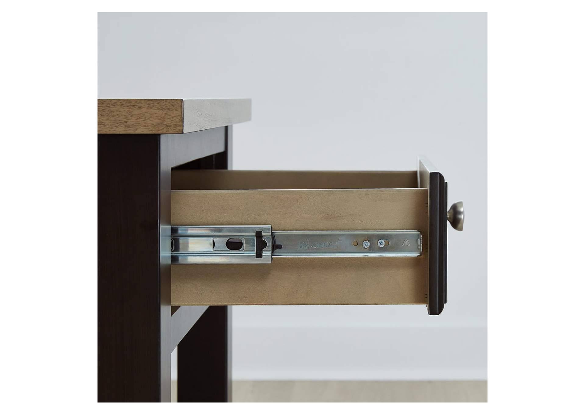 Drazmine End Table,Signature Design By Ashley