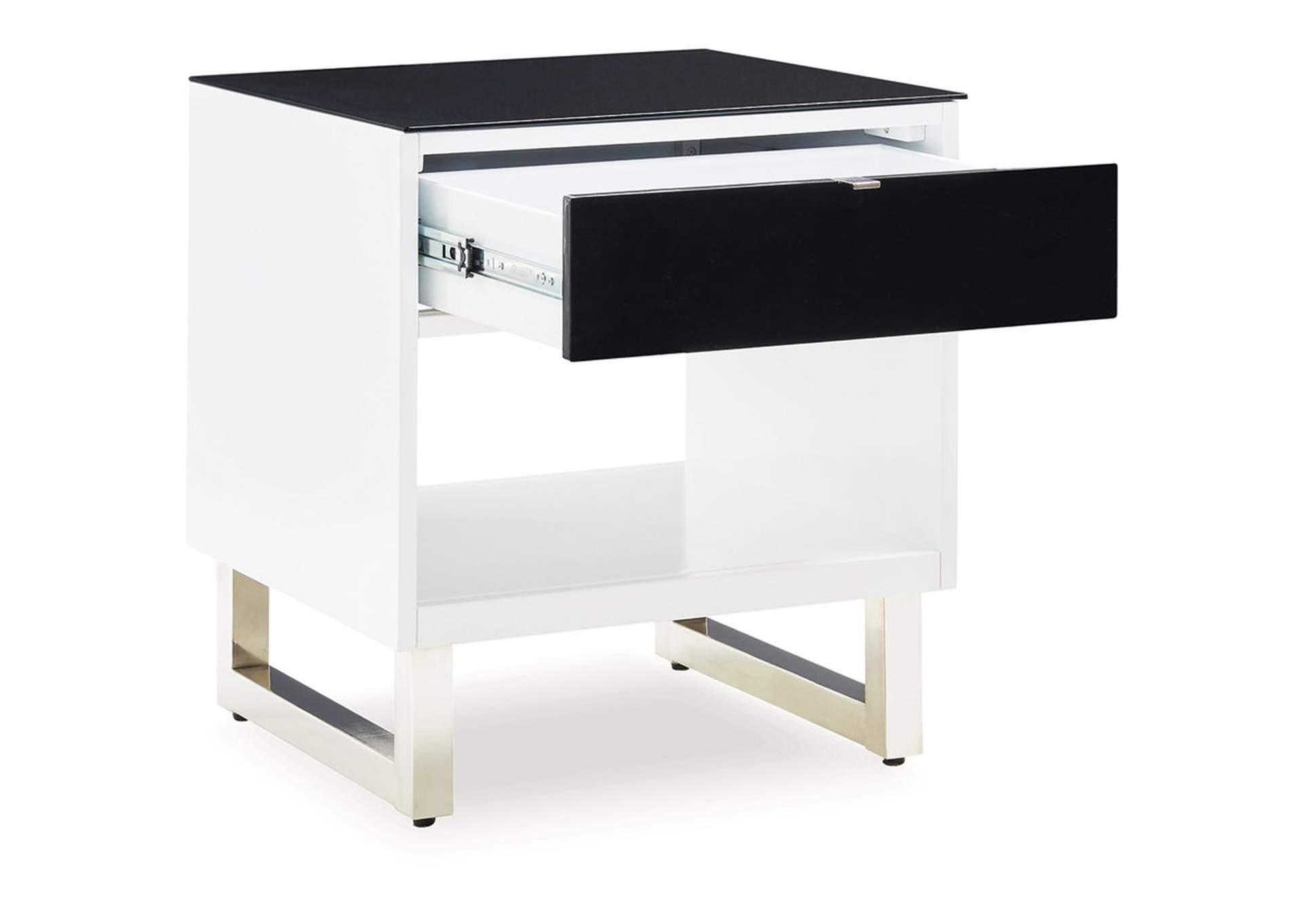 Gardoni End Table,Signature Design By Ashley