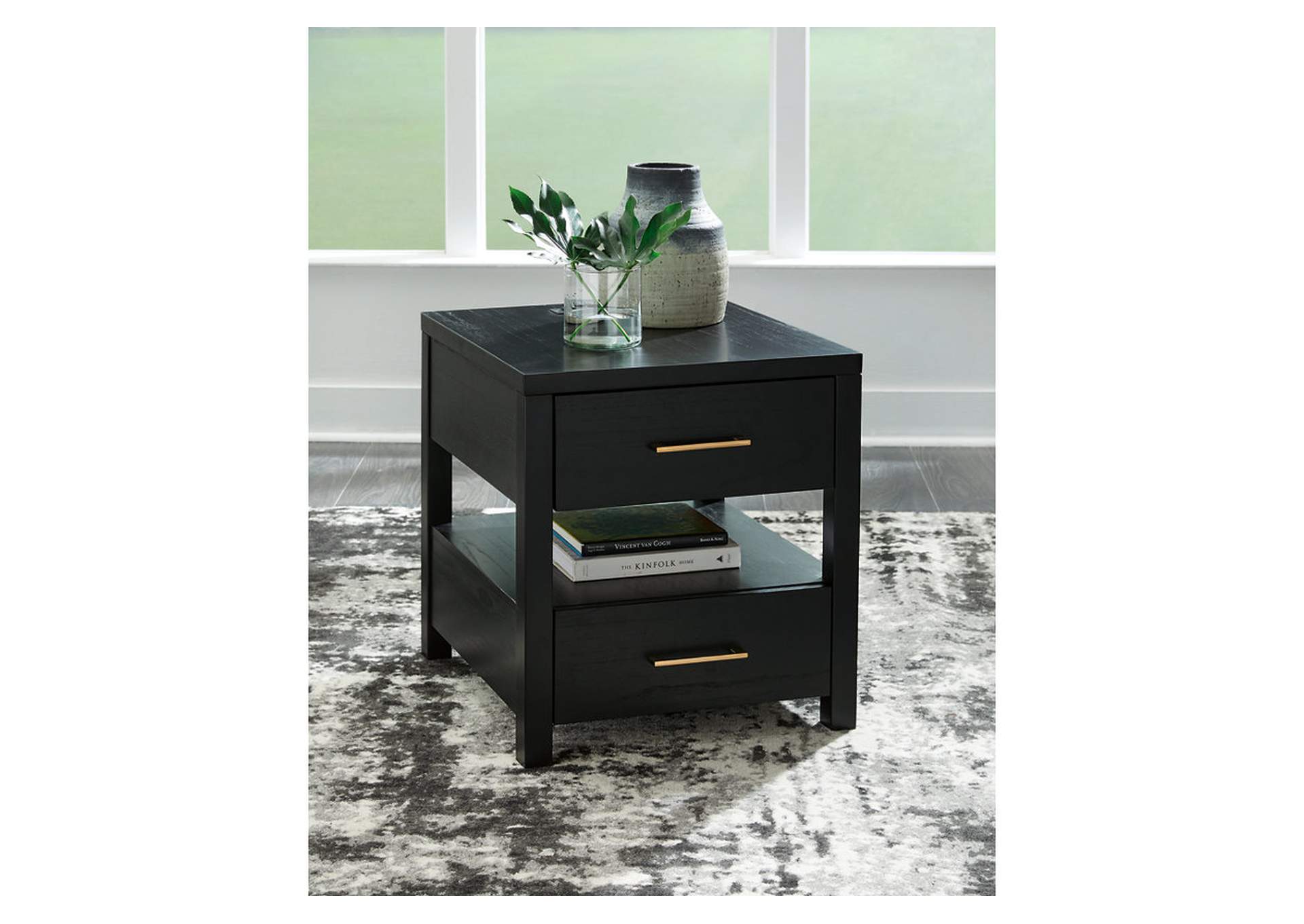 Winbardi End Table,Signature Design By Ashley