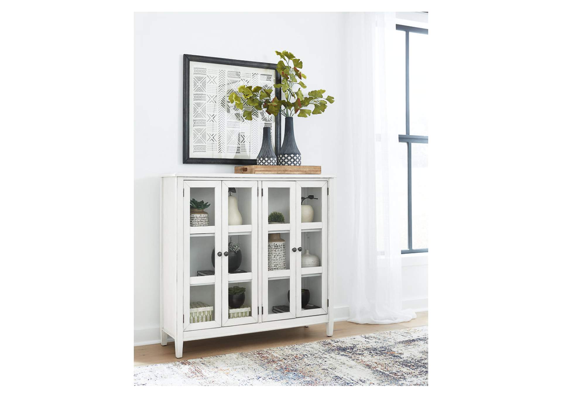 Kanwyn Accent Cabinet,Signature Design By Ashley