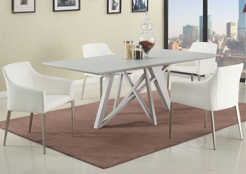 Katie Dining Table w/4 White Side Chairs