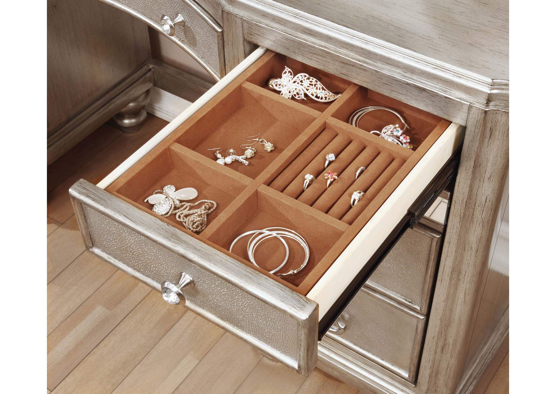 Bling Game 9-drawer Vanity Desk Metallic Platinum,Coaster Furniture