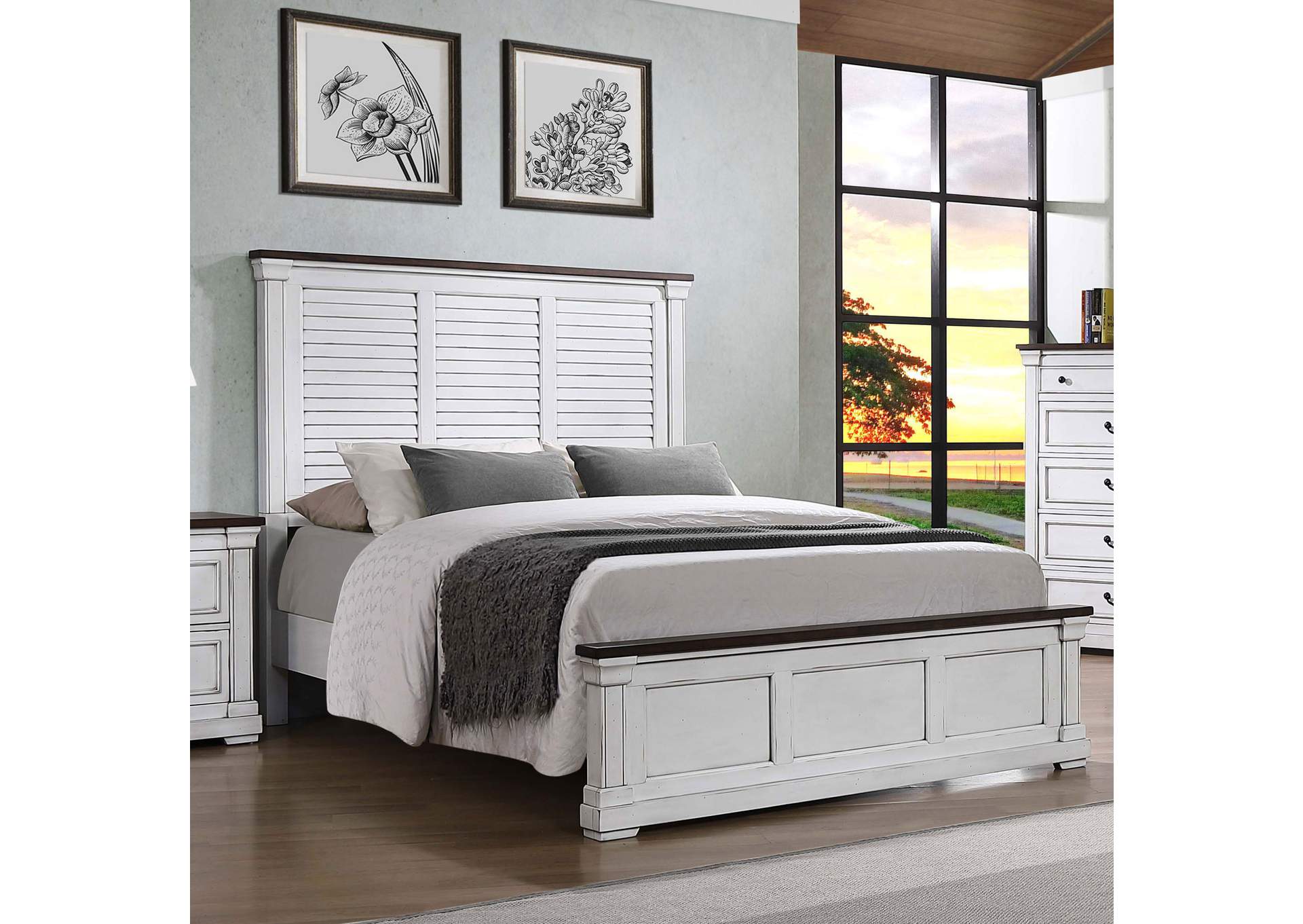 Hillcrest Eastern King Panel Bed White,Coaster Furniture