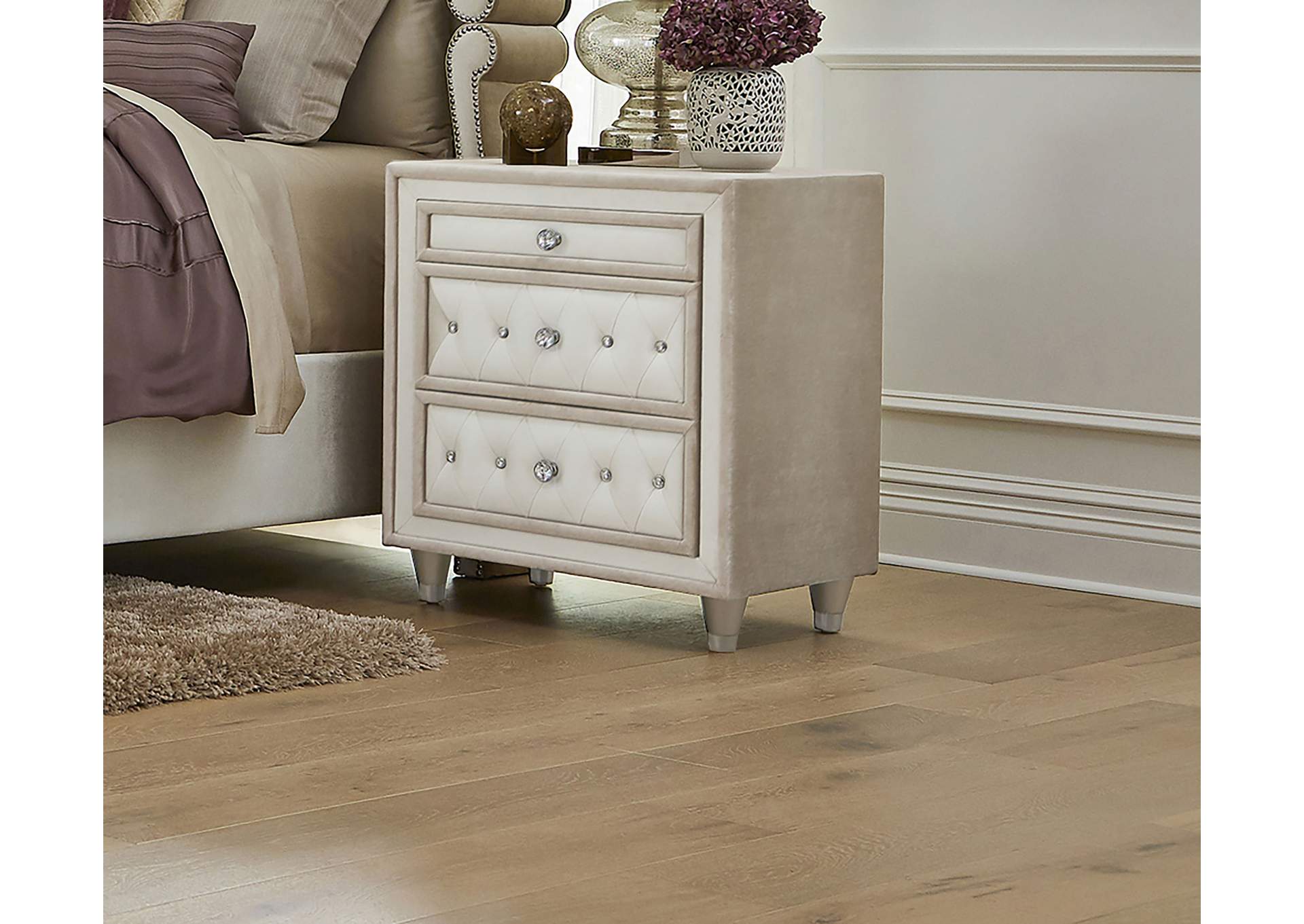 Antonella 3-drawer Upholstered Nightstand Ivory and Camel,Coaster Furniture