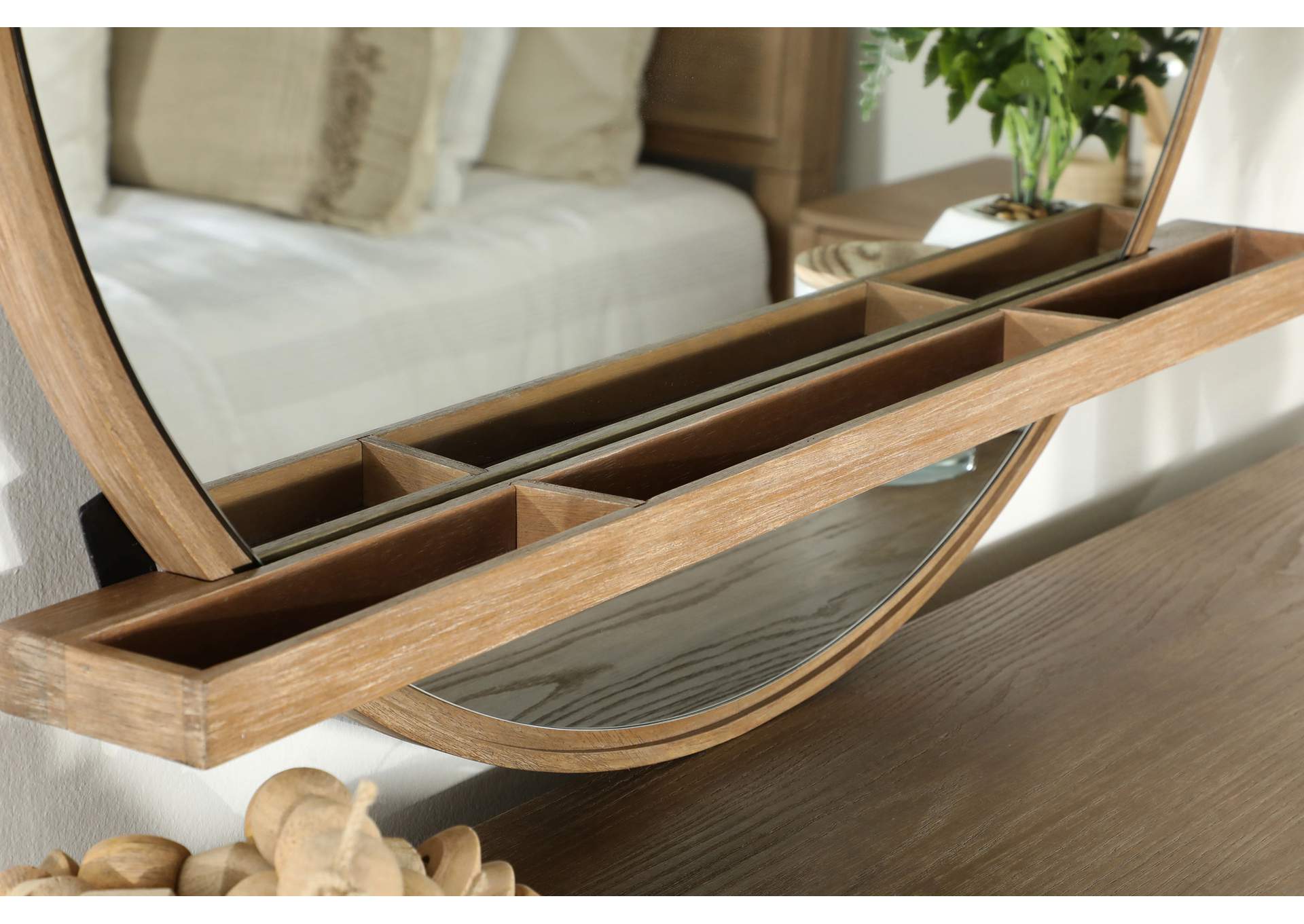 Arini 5-piece Upholstered Eastern King Bedroom Set Sand Wash and Grey,Coaster Furniture
