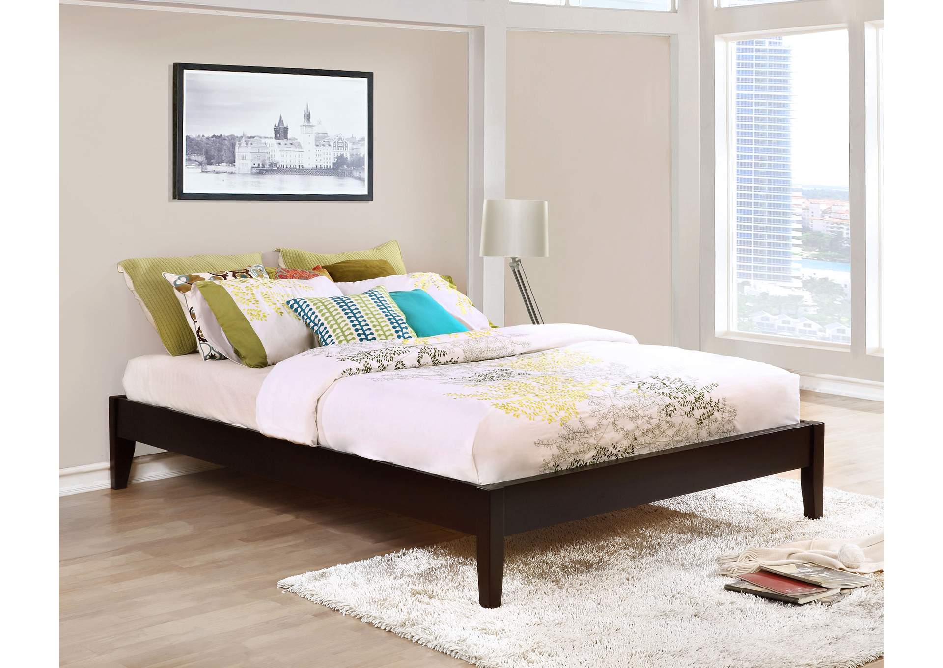 Hounslow Eastern King Universal Platform Bed Cappuccino,Coaster Furniture