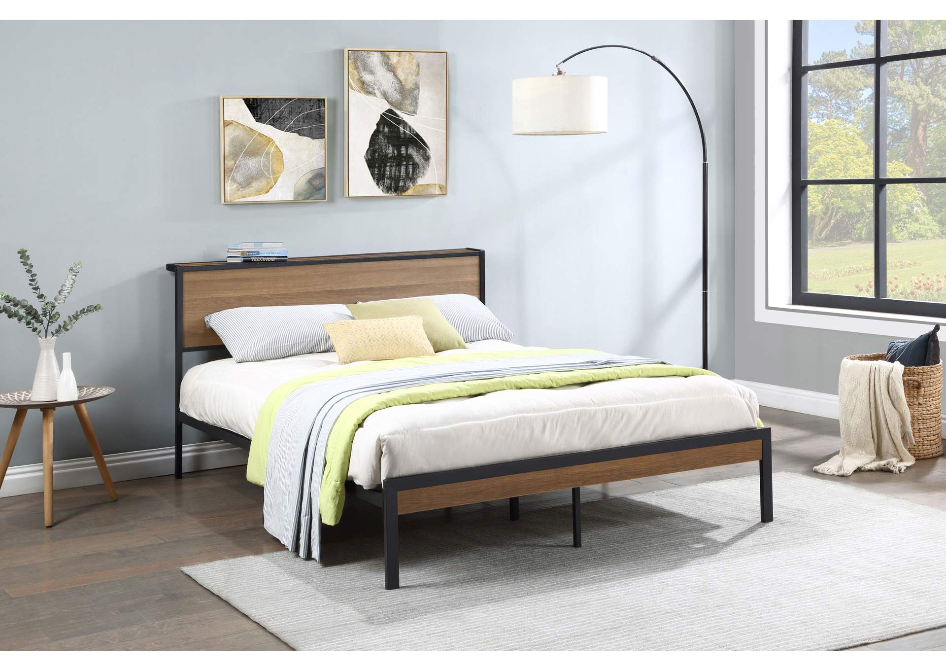 Ricky Queen Platform Bed Light Oak and Black,Coaster Furniture