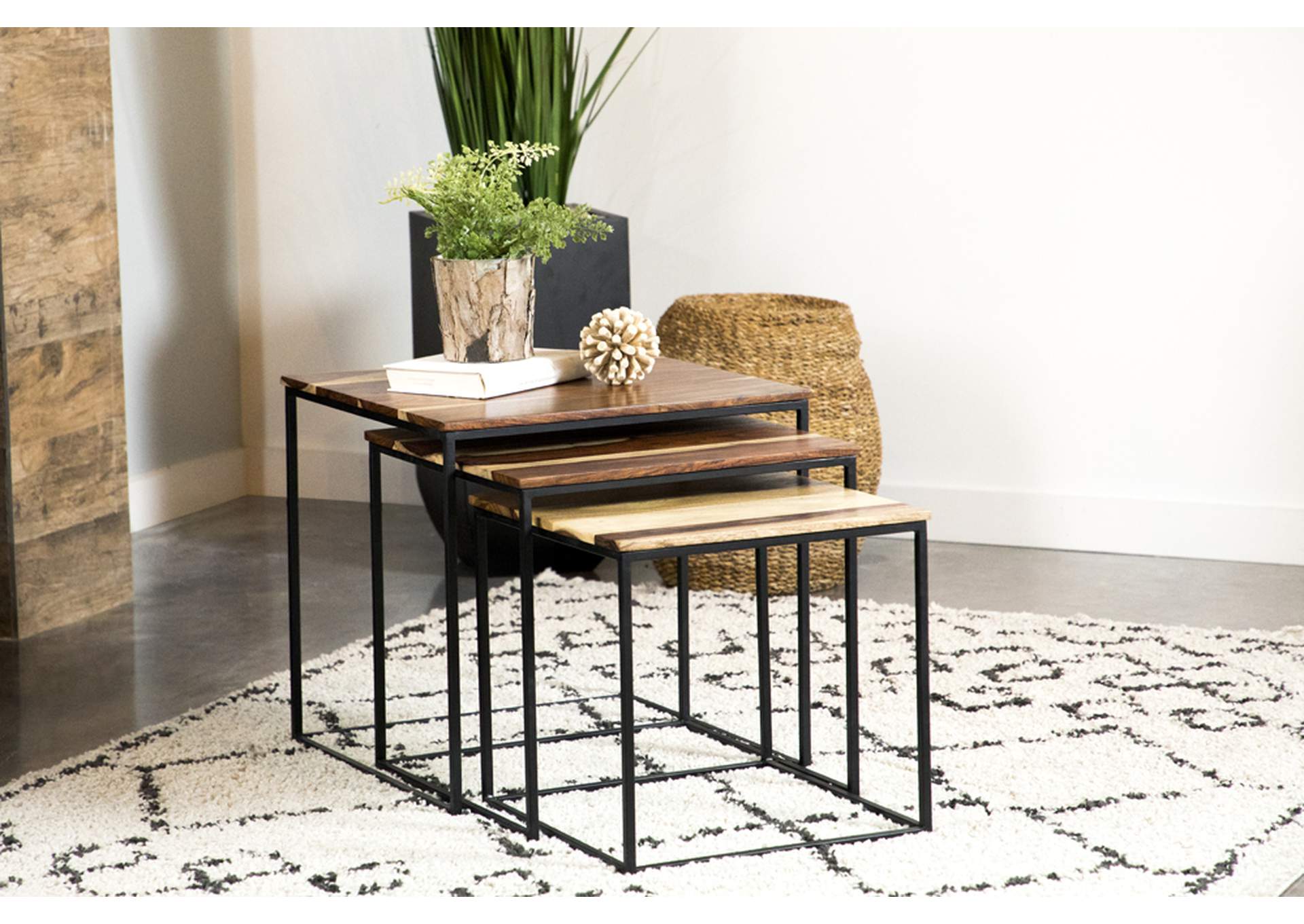 Belcourt 3-piece Square Nesting Tables Natural and Black,Coaster Furniture