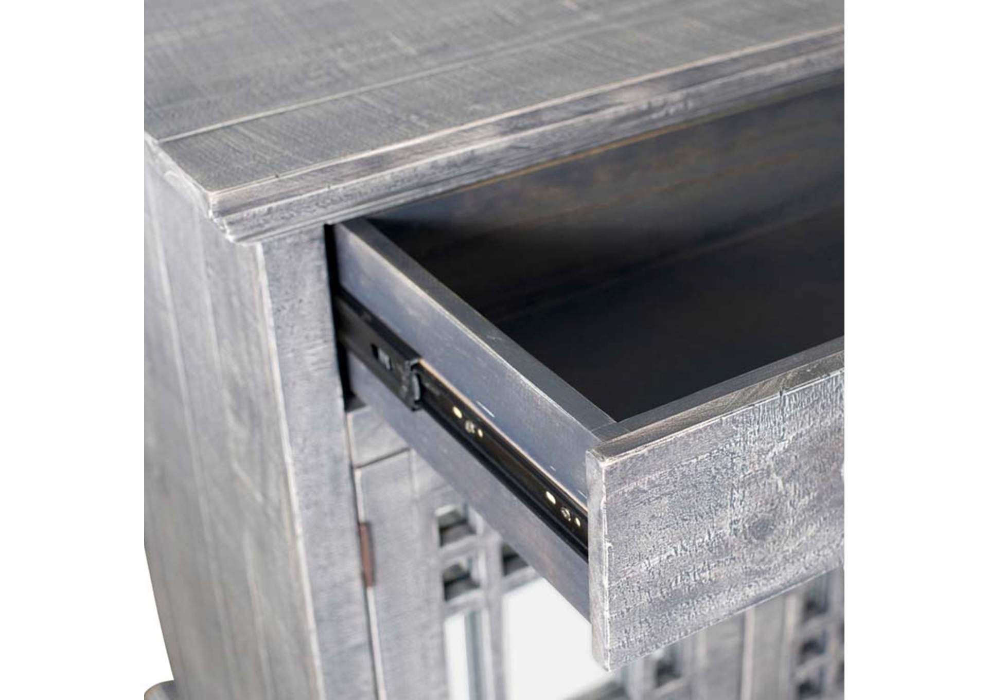 Sergio - Accent Chest Silver,Elements