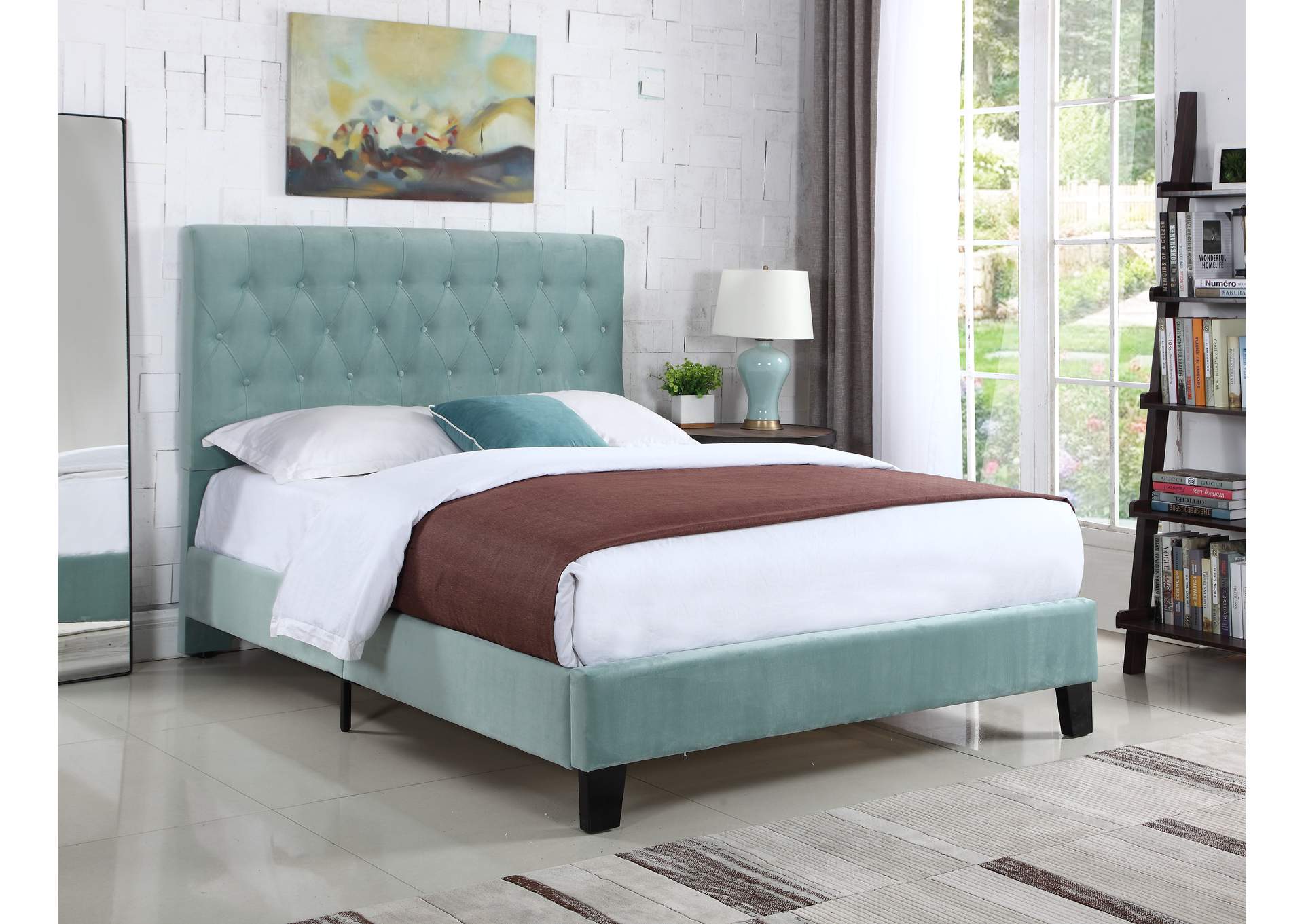 Amelia Queen Upholstered Bed,Emerald Home Furnishings