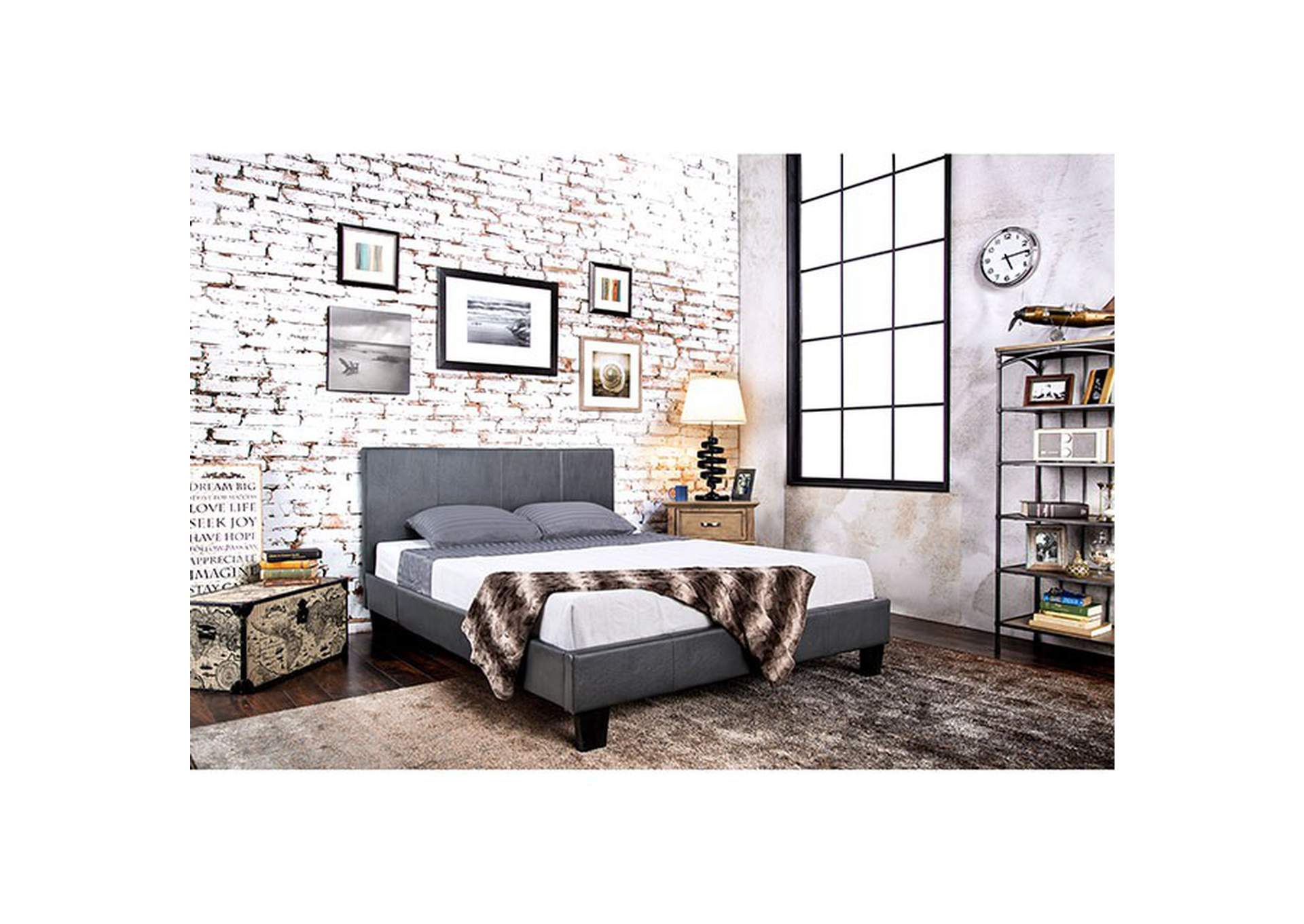 Winn Park Gray Queen Bed,Furniture of America