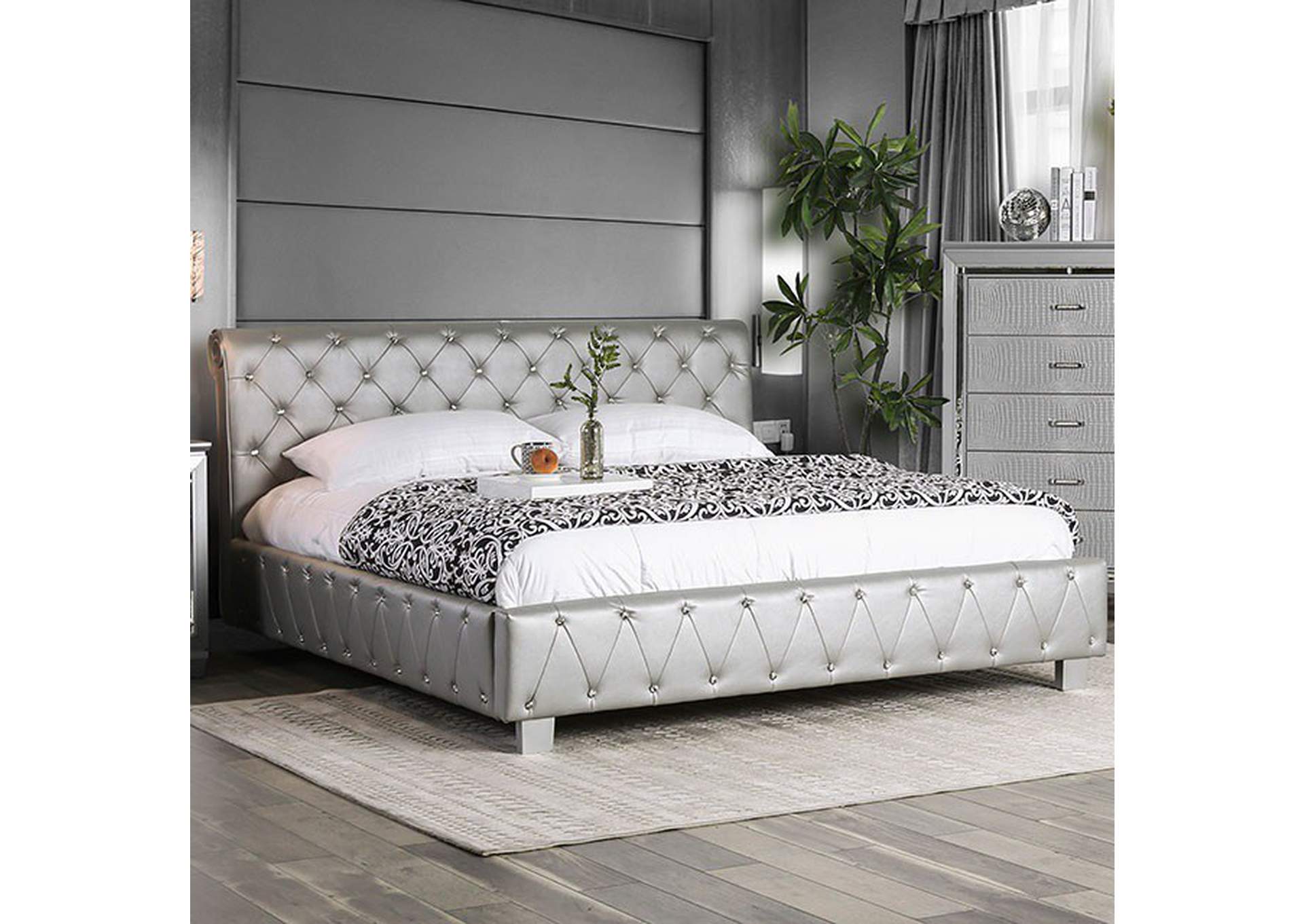 Juilliard Silver Queen Bed,Furniture of America