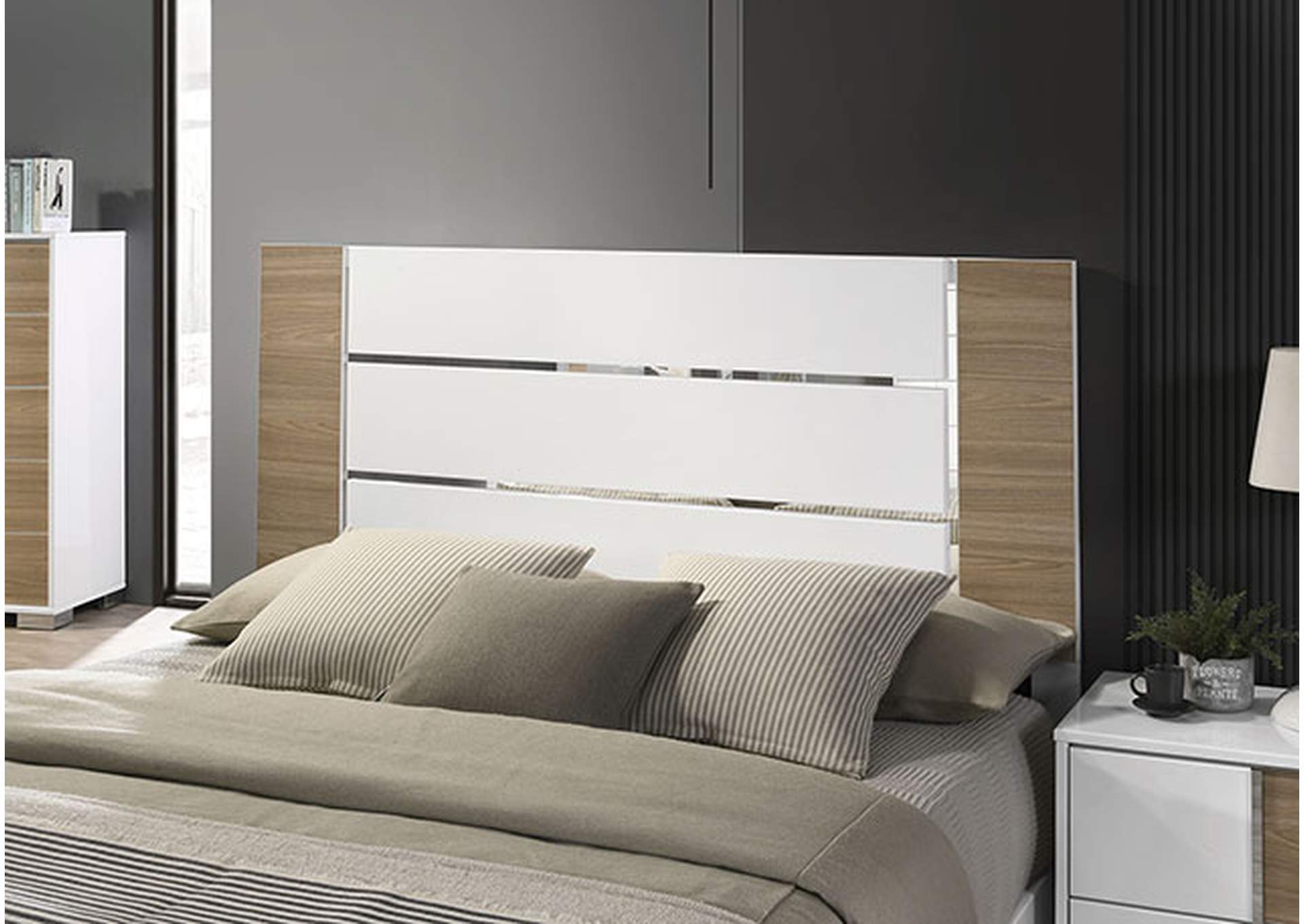 Erlangen Bed,Furniture of America