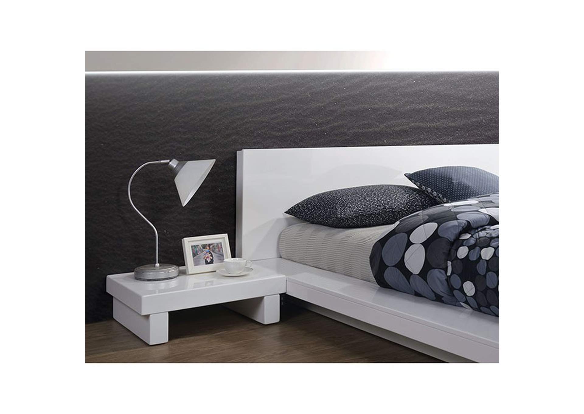 Christie Queen Bed,Furniture of America