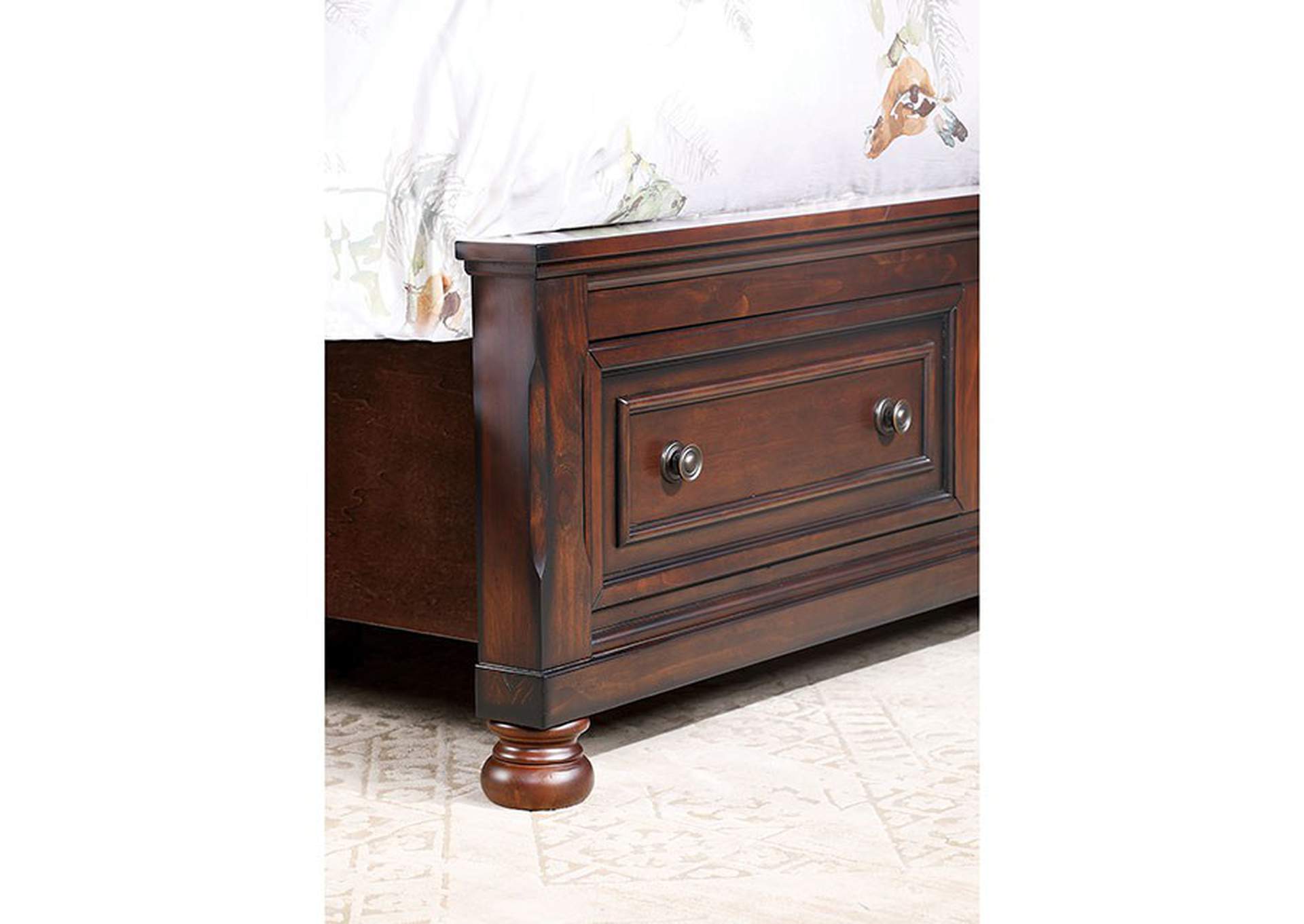 Wells E.King Bed,Furniture of America