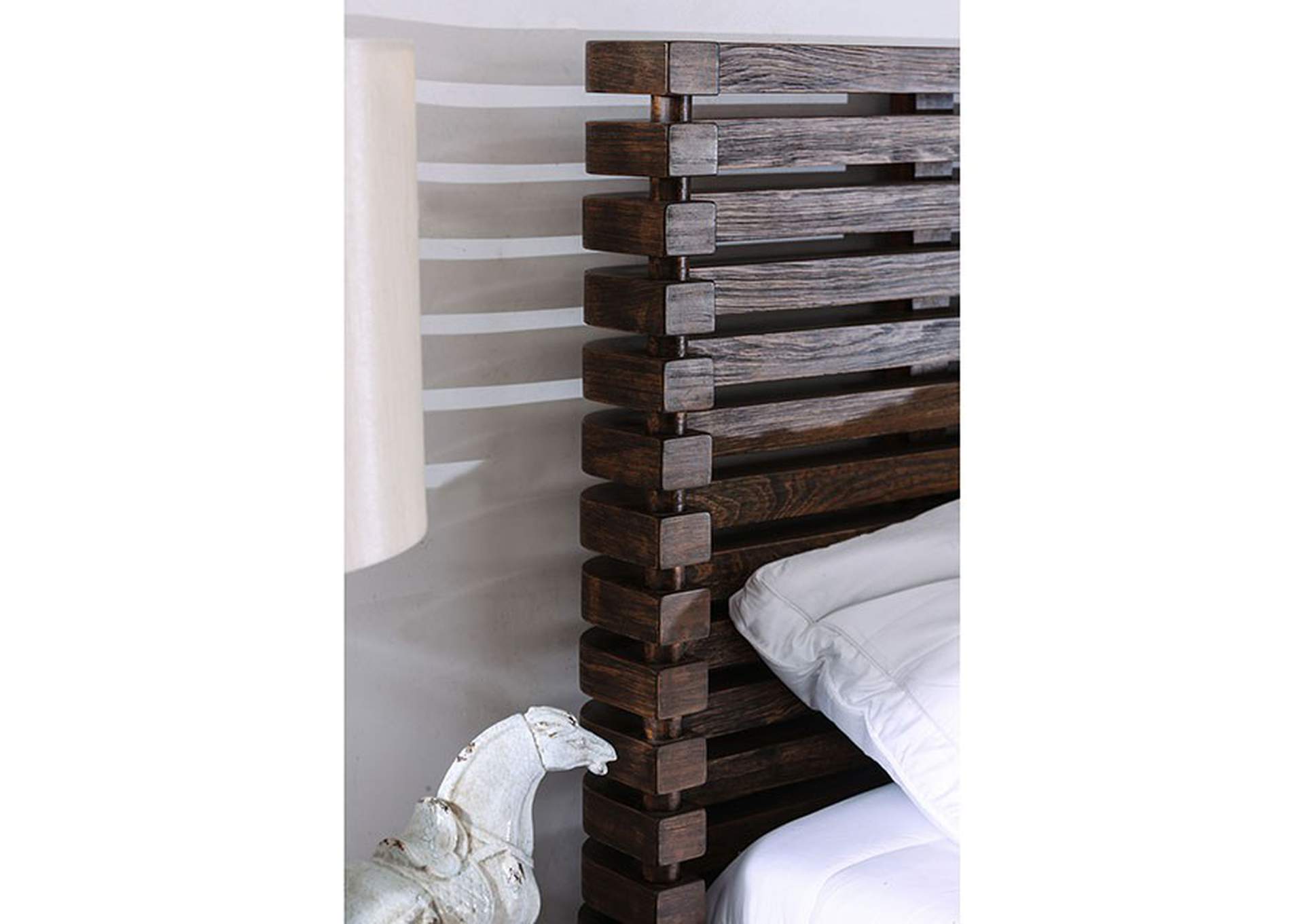 Hankinson Cal.King Bed,Furniture of America