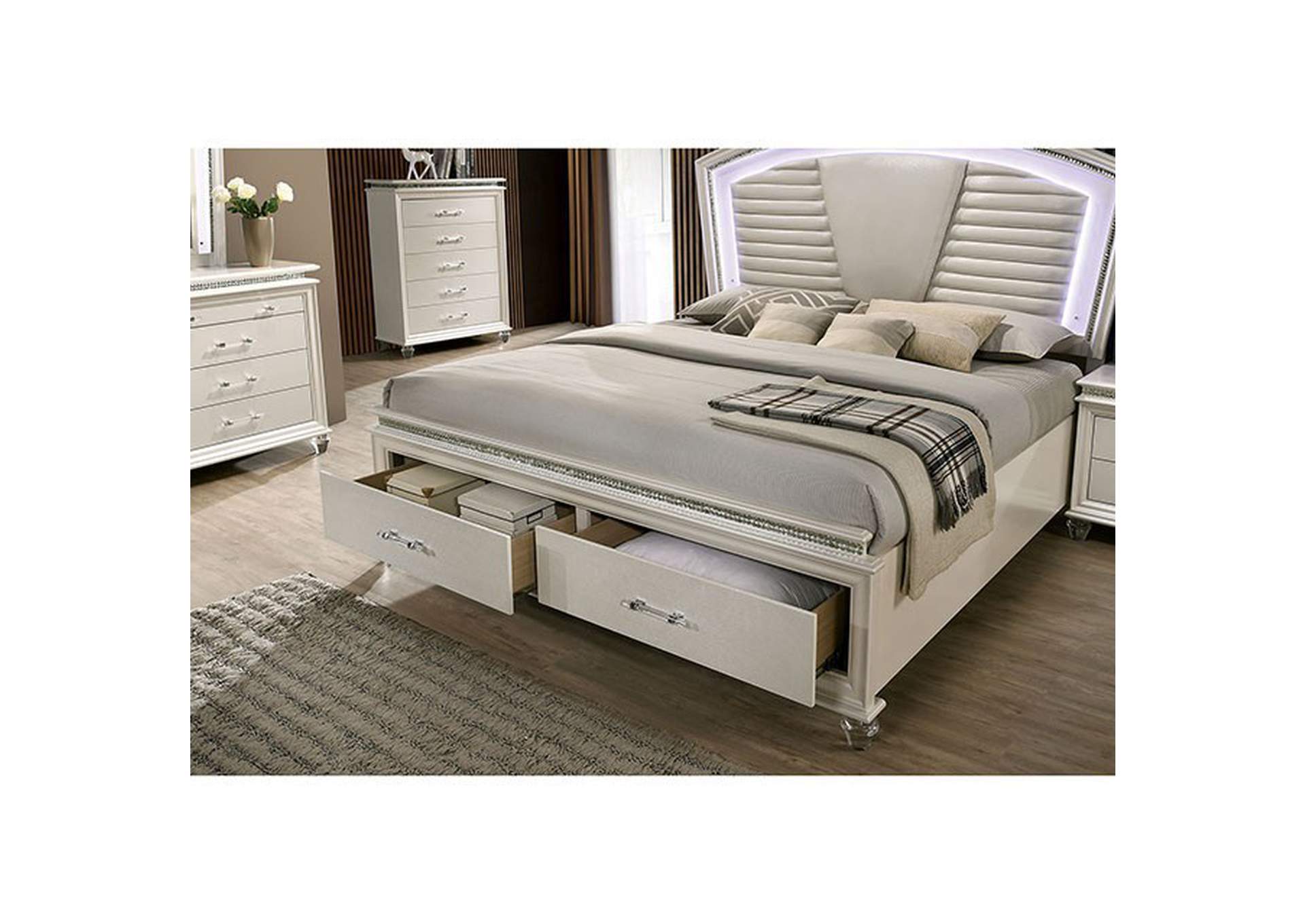 Maddie Cal.King Bed,Furniture of America
