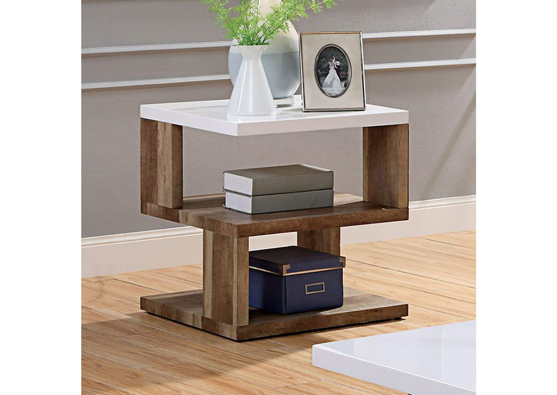 Majken White End Table,Furniture of America DTC