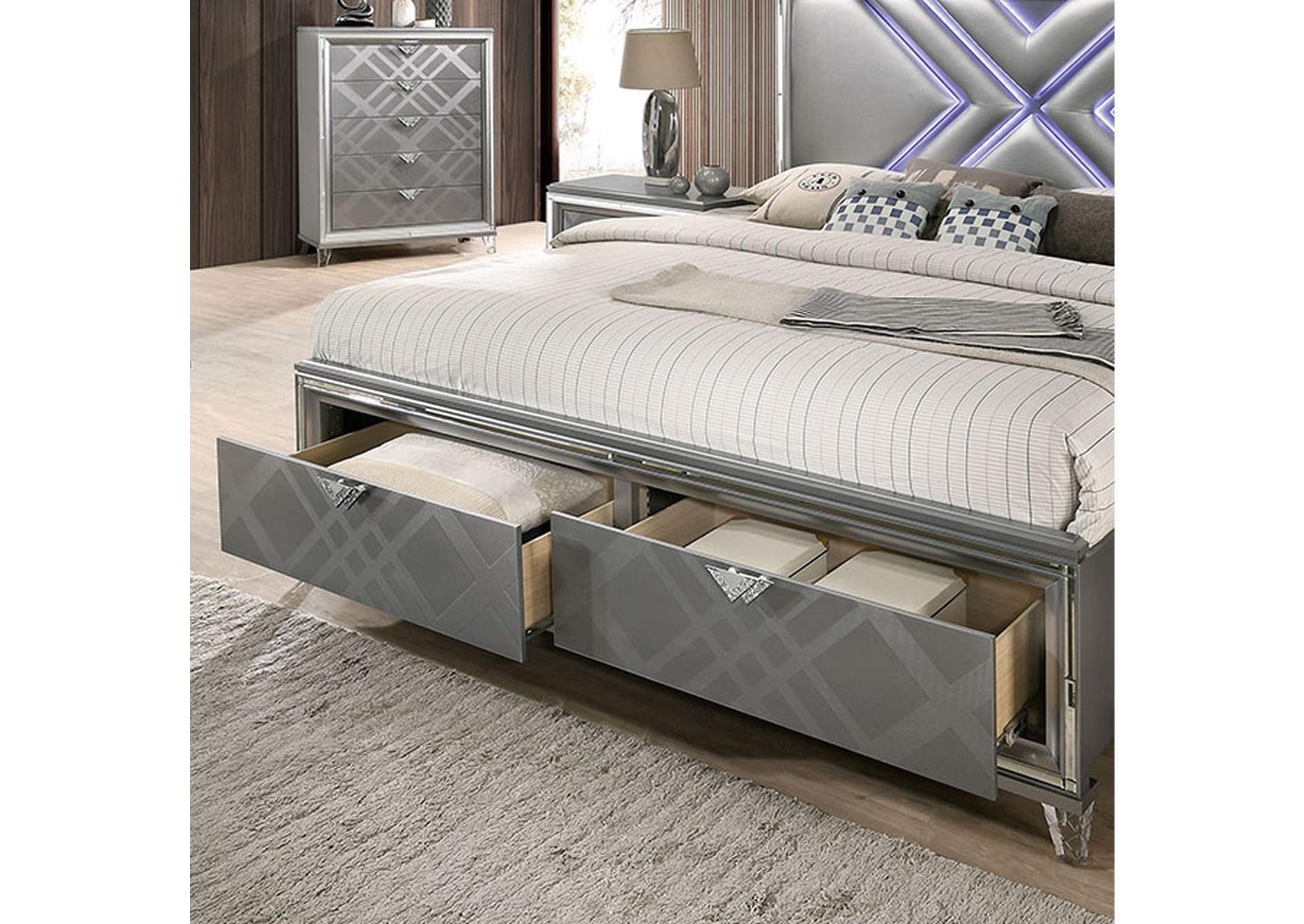 Emmeline Cal.King Bed,Furniture of America