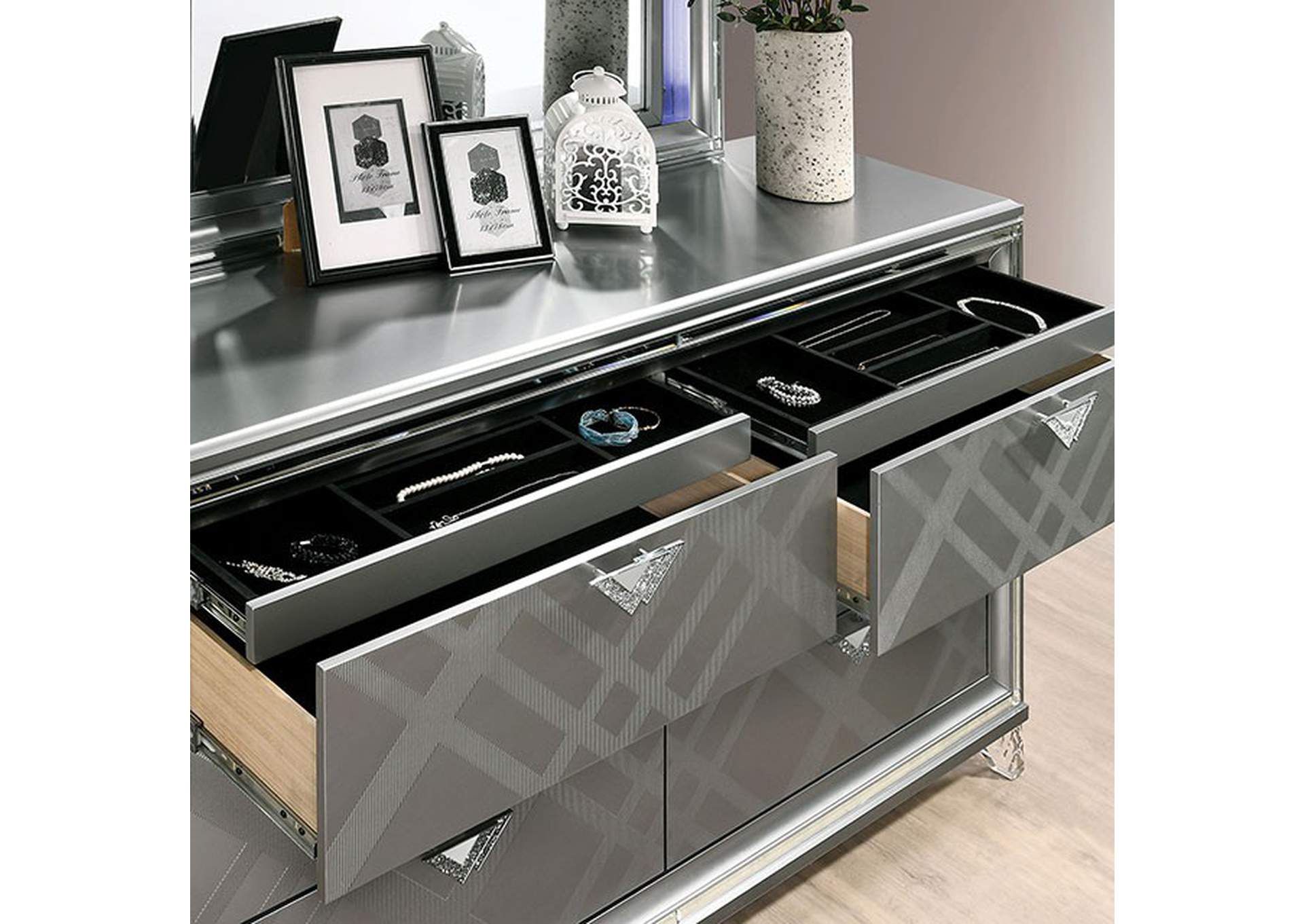 Emmeline Dresser,Furniture of America