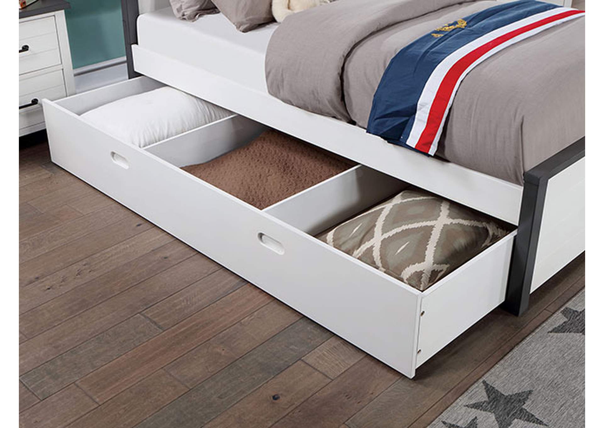 Priam Full Bed,Furniture of America