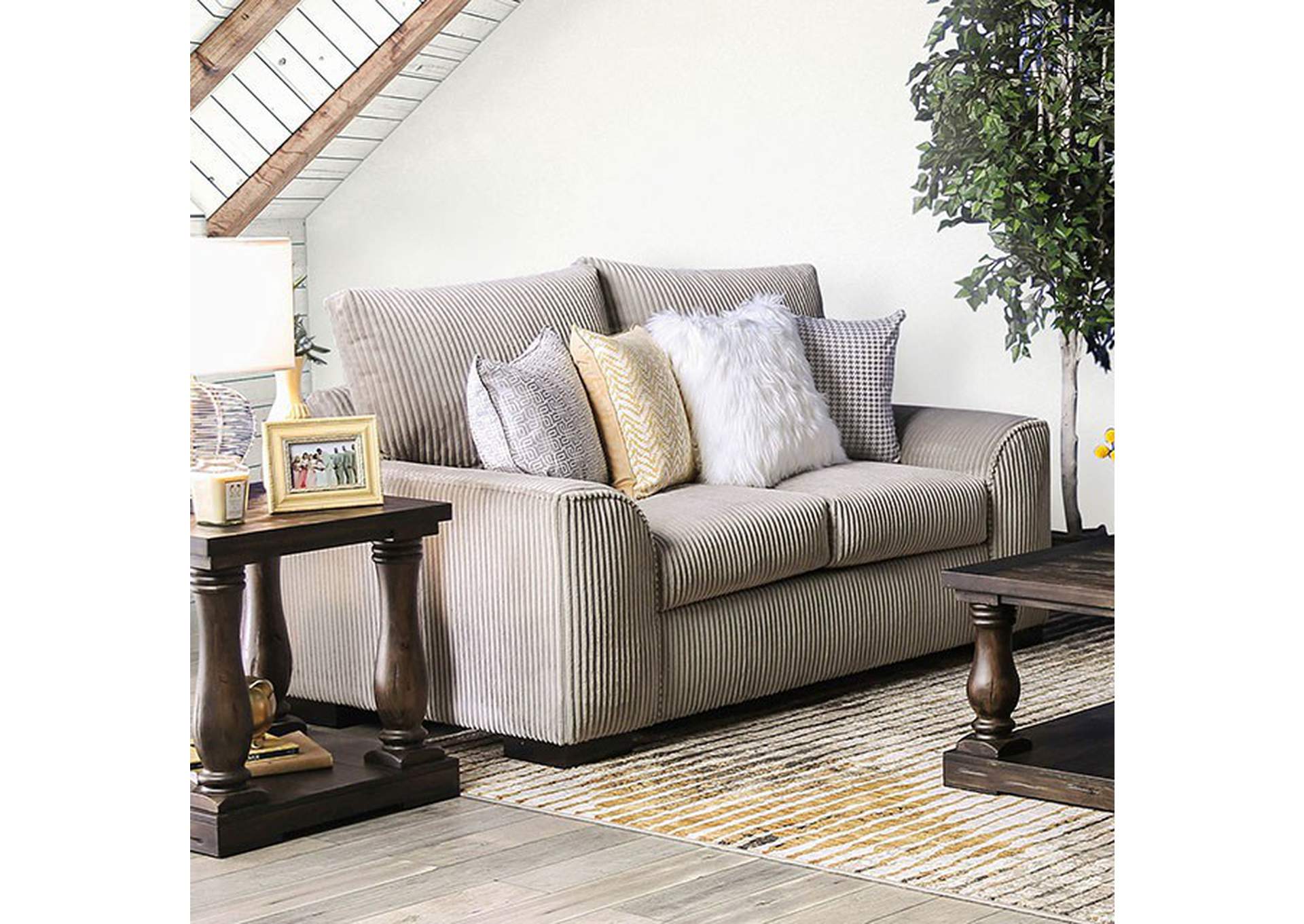Marjorie Love Seat,Furniture of America