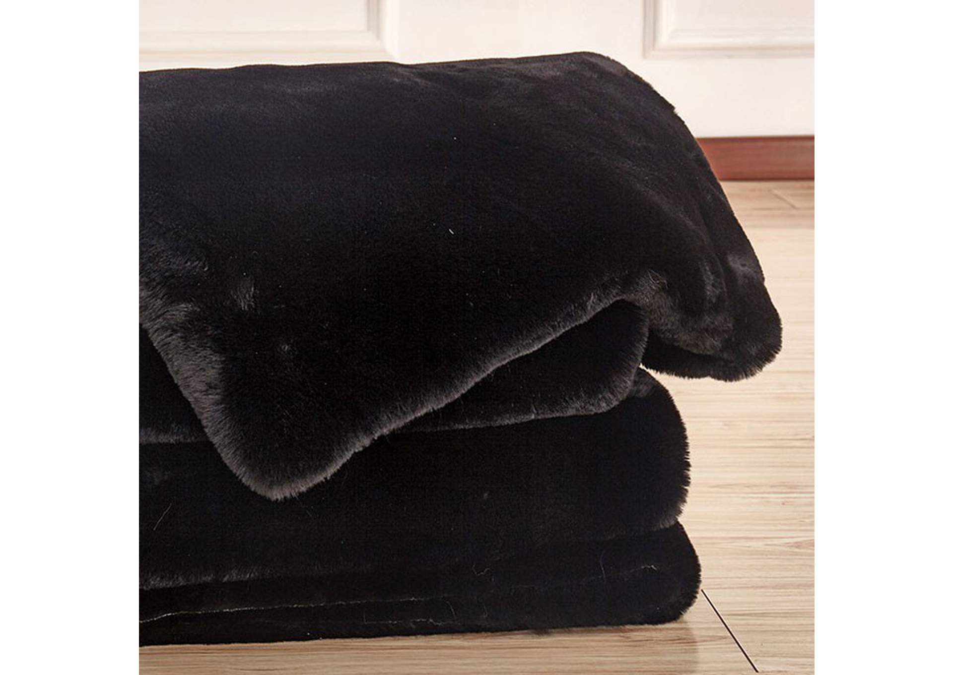 Caparica Black Throw Blanket,Furniture of America