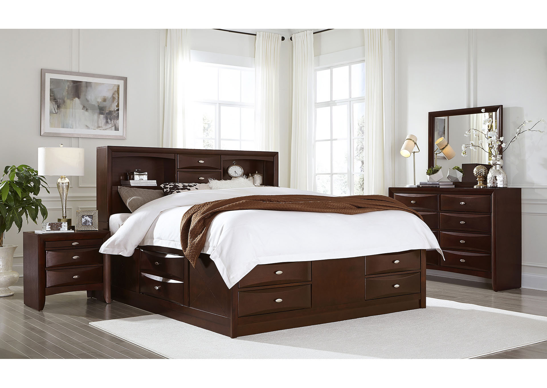 New Merlot Linda Queen Bed,Global Furniture USA