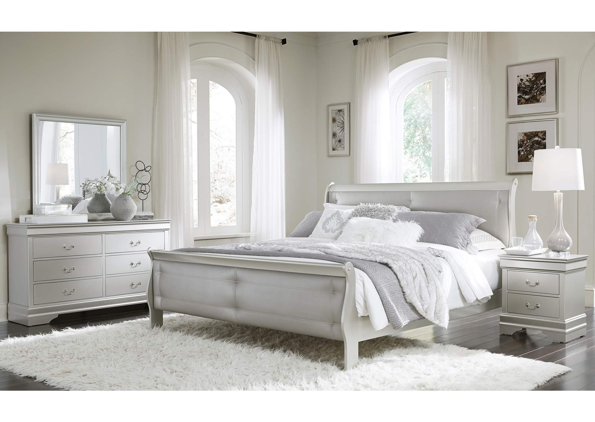 Silver Marley Full Bed,Global Furniture USA