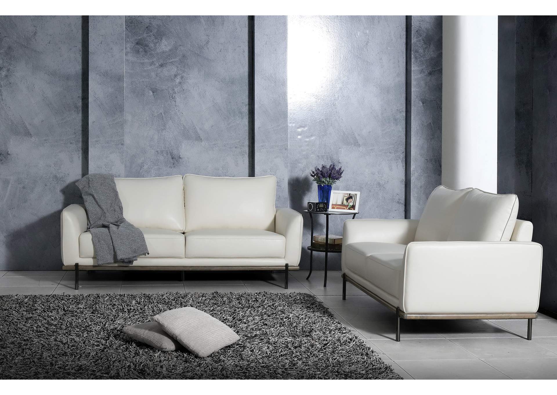 White Sofa,Global Furniture USA