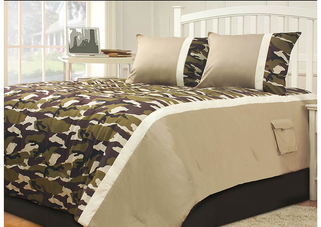 Camp Dynasty Camouflage 3 Piece Full Comforter Set,Hallmart