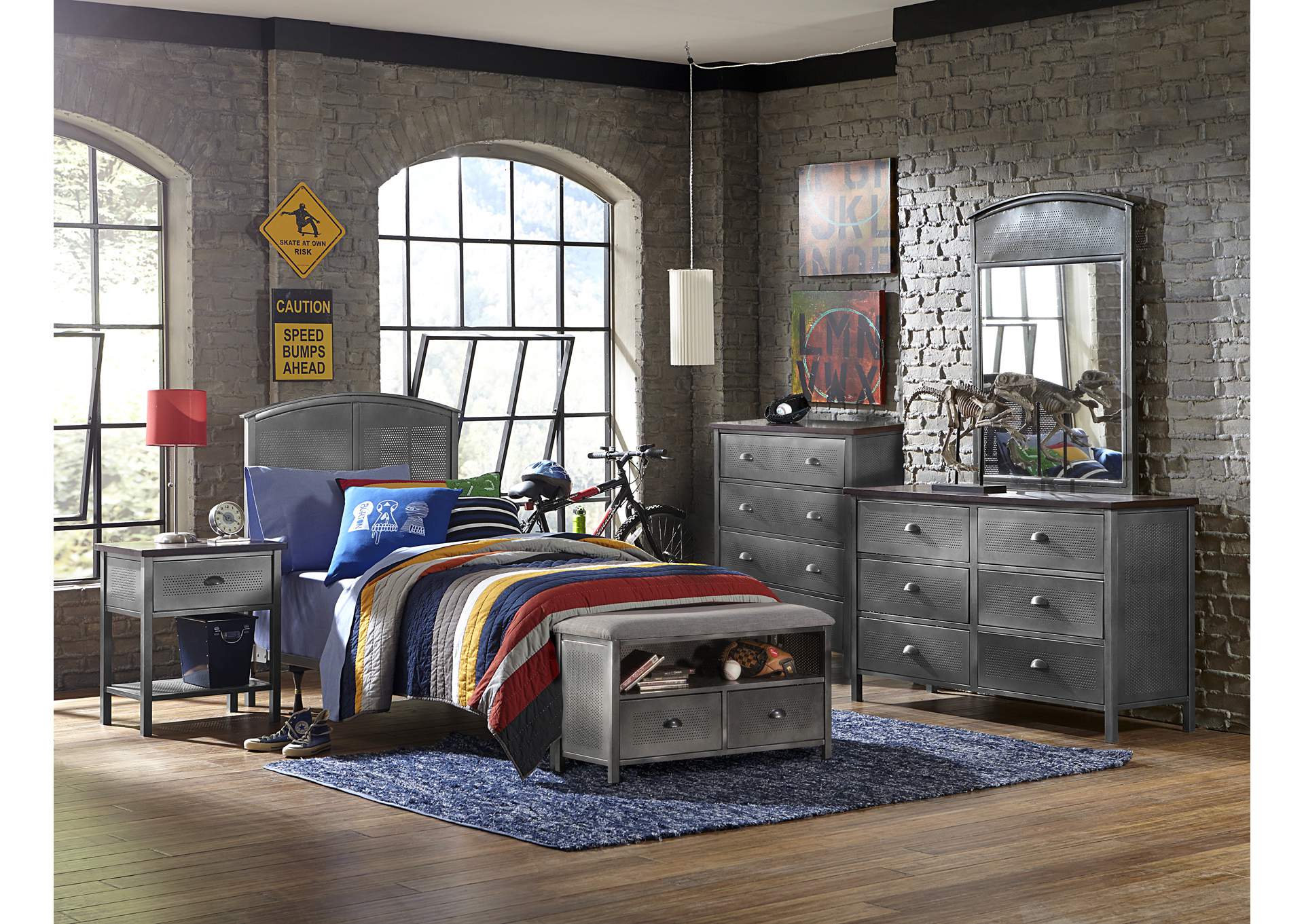 Urban Quarters 5Pc Full Panel Bed Set w/Footboard Bench,Hillsdale